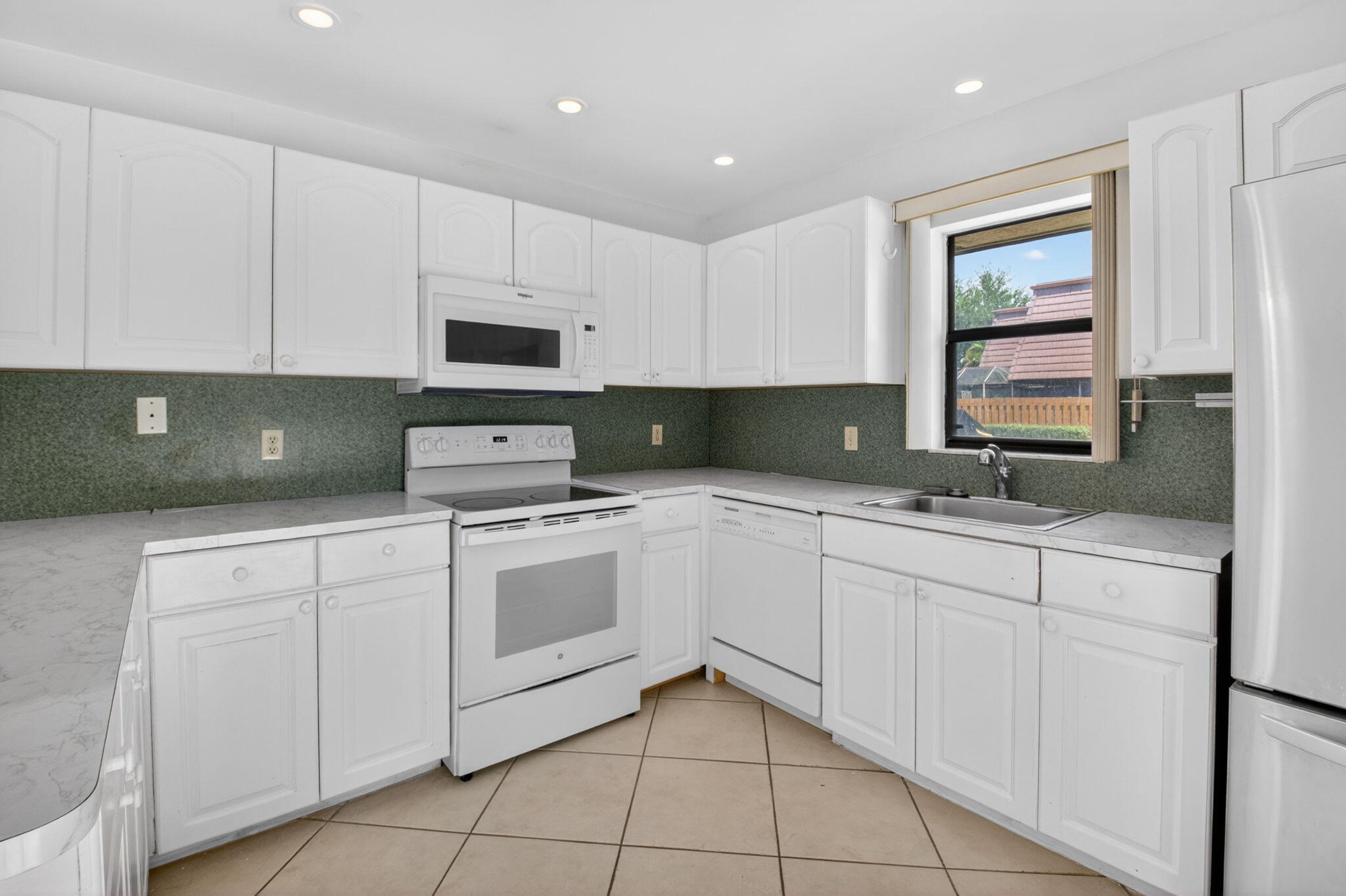 COURTYARDS AT BOCA I - Residential