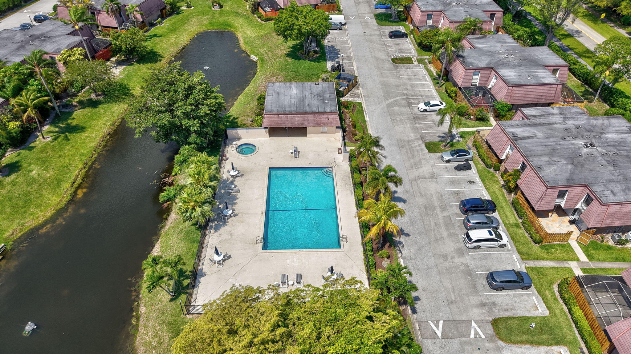 COURTYARDS AT BOCA I - Residential