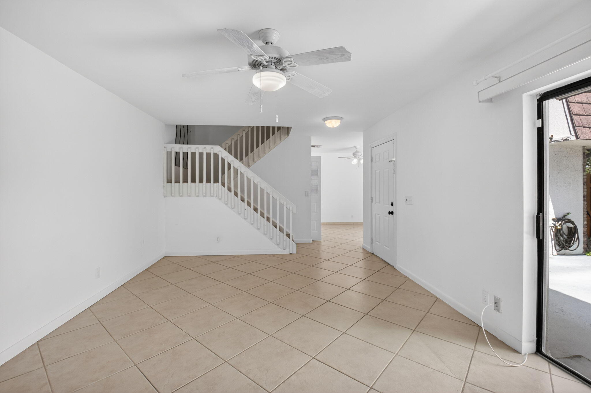 COURTYARDS AT BOCA I - Residential