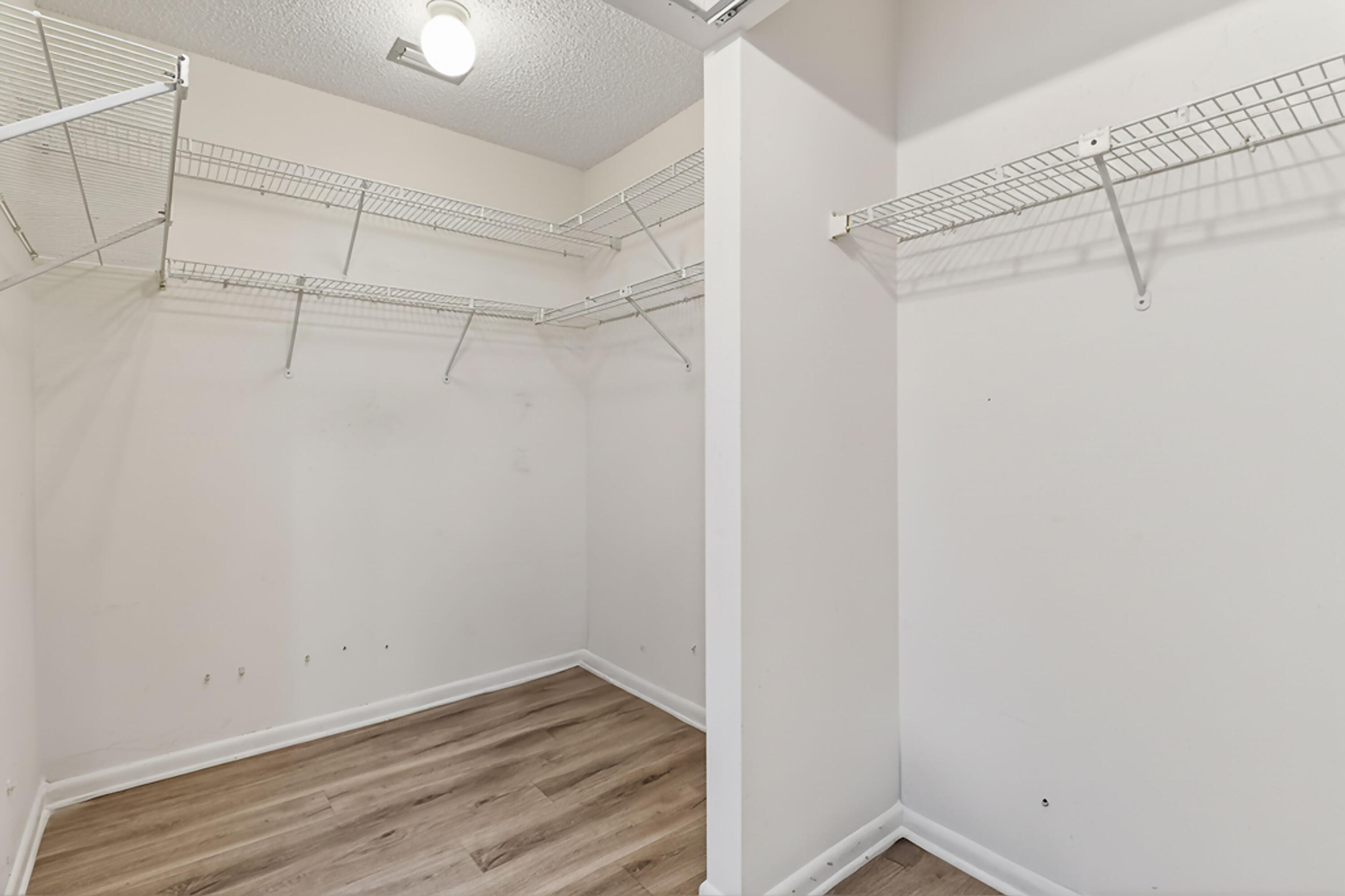 EASTPOINTE SUB 9 - Residential Lease