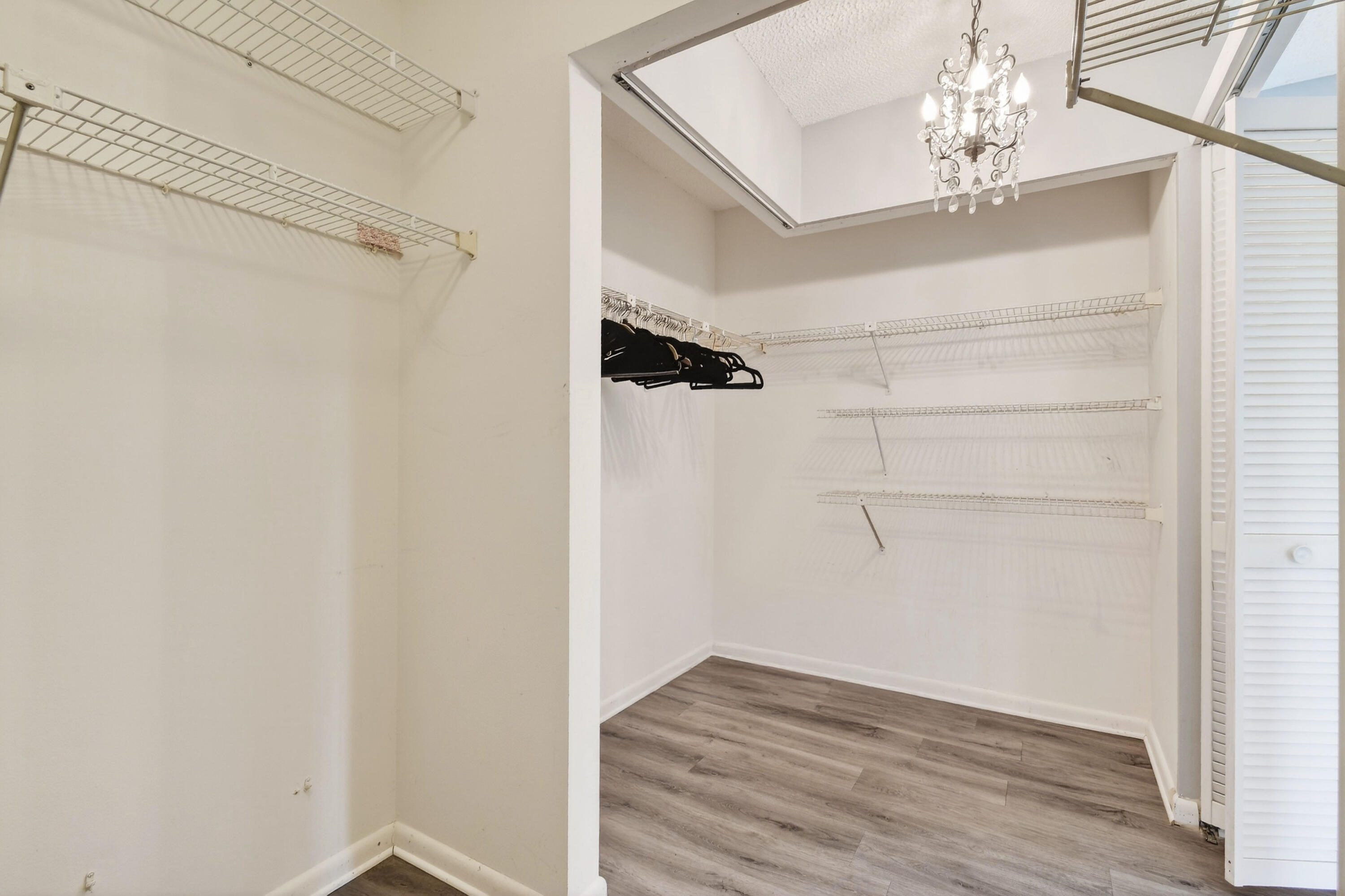EASTPOINTE SUB 9 - Residential Lease