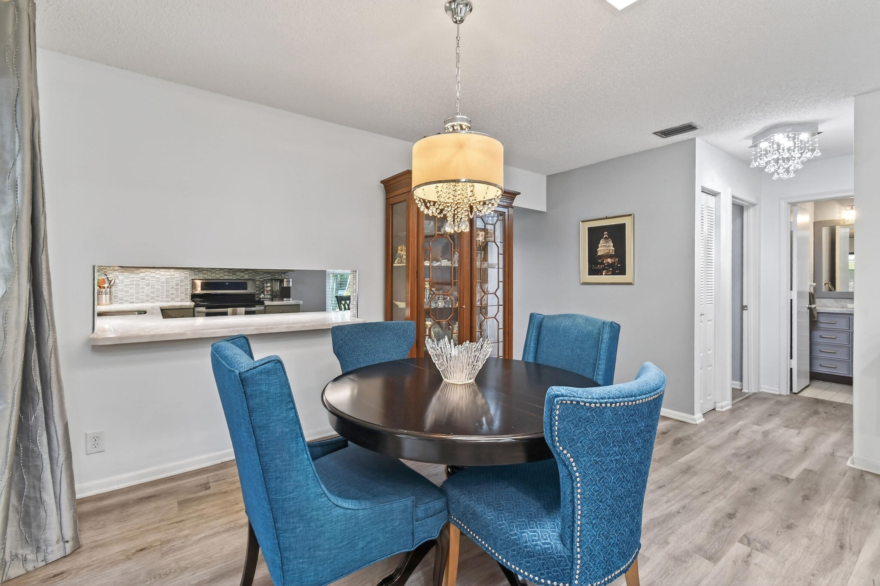 EASTPOINTE SUB 9 - Residential Lease