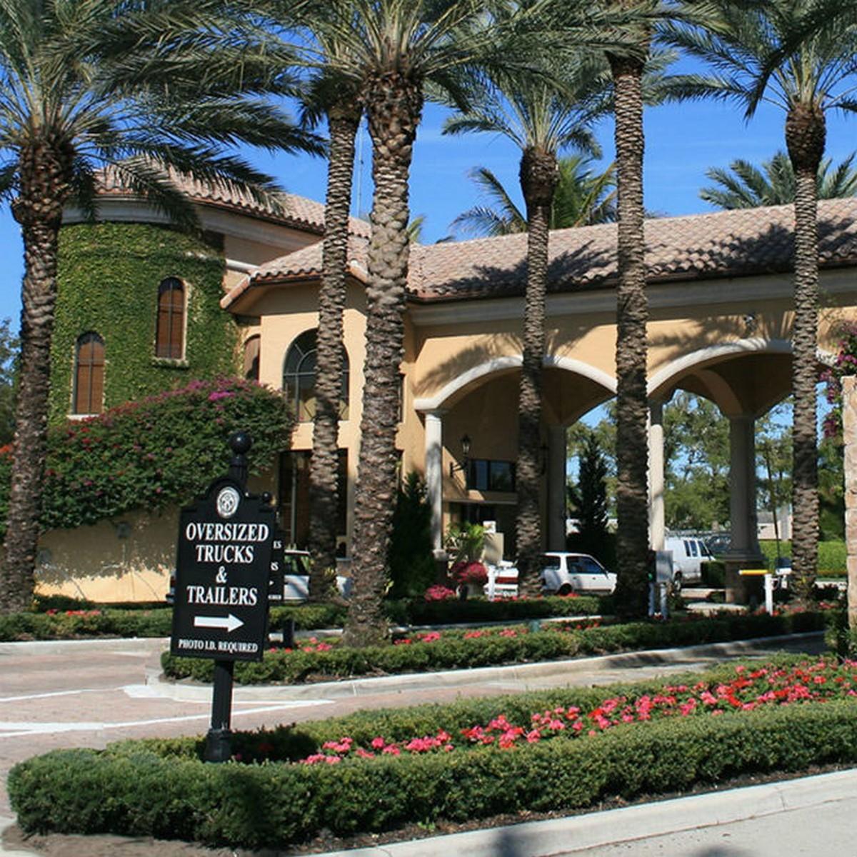 ST ANDREWS COUNTRY CLUB - Residential