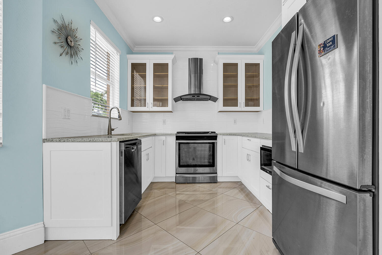 THOROUGHBRED LAKE ESTATES 2 - Residential