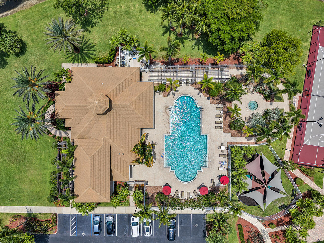 THOROUGHBRED LAKE ESTATES 2 - Residential
