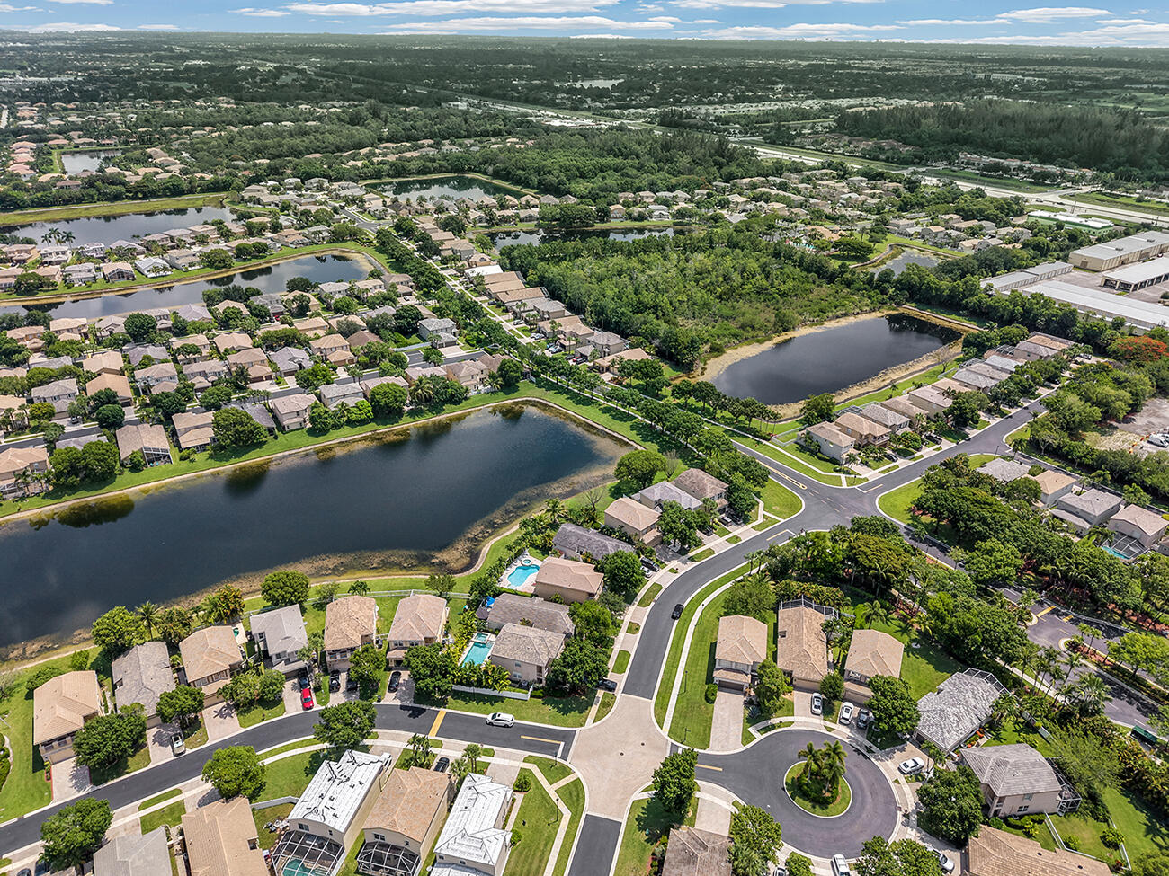 THOROUGHBRED LAKE ESTATES 2 - Residential