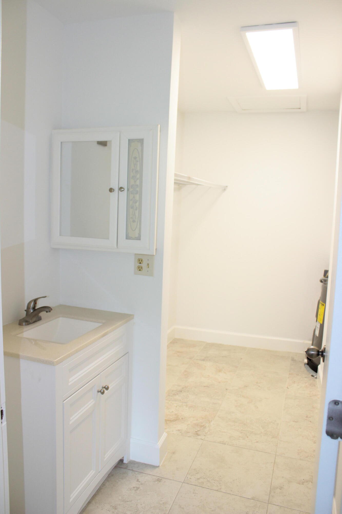 BOCA LAKES CONDO - Residential