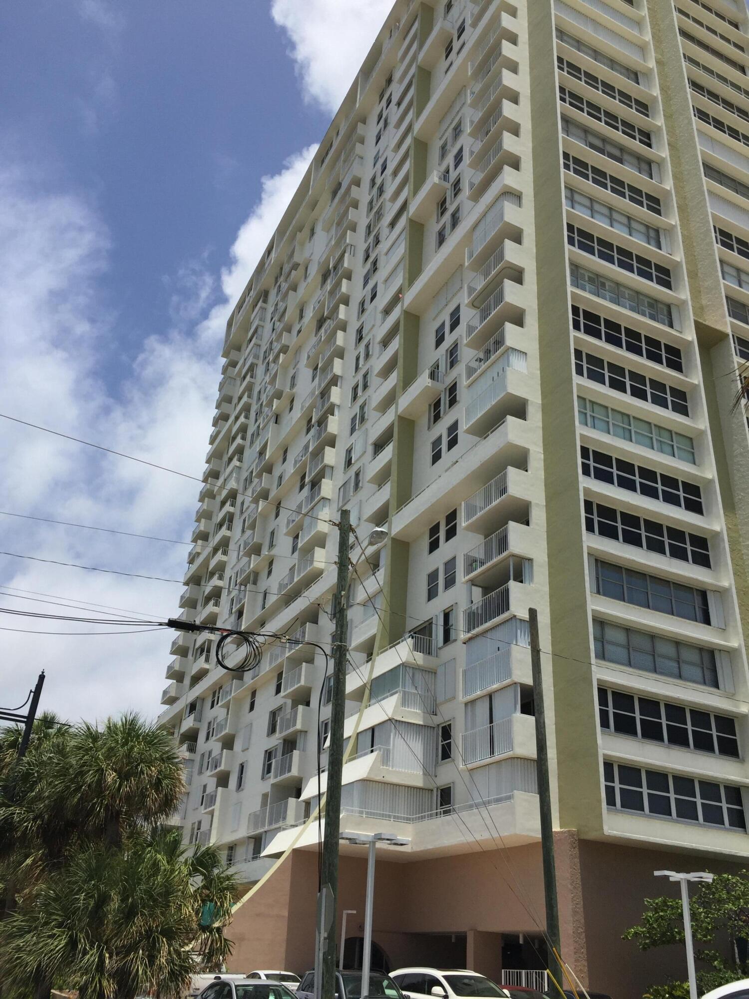 POMPANO BEACH CLUB NORTH CONDO - Residential Lease