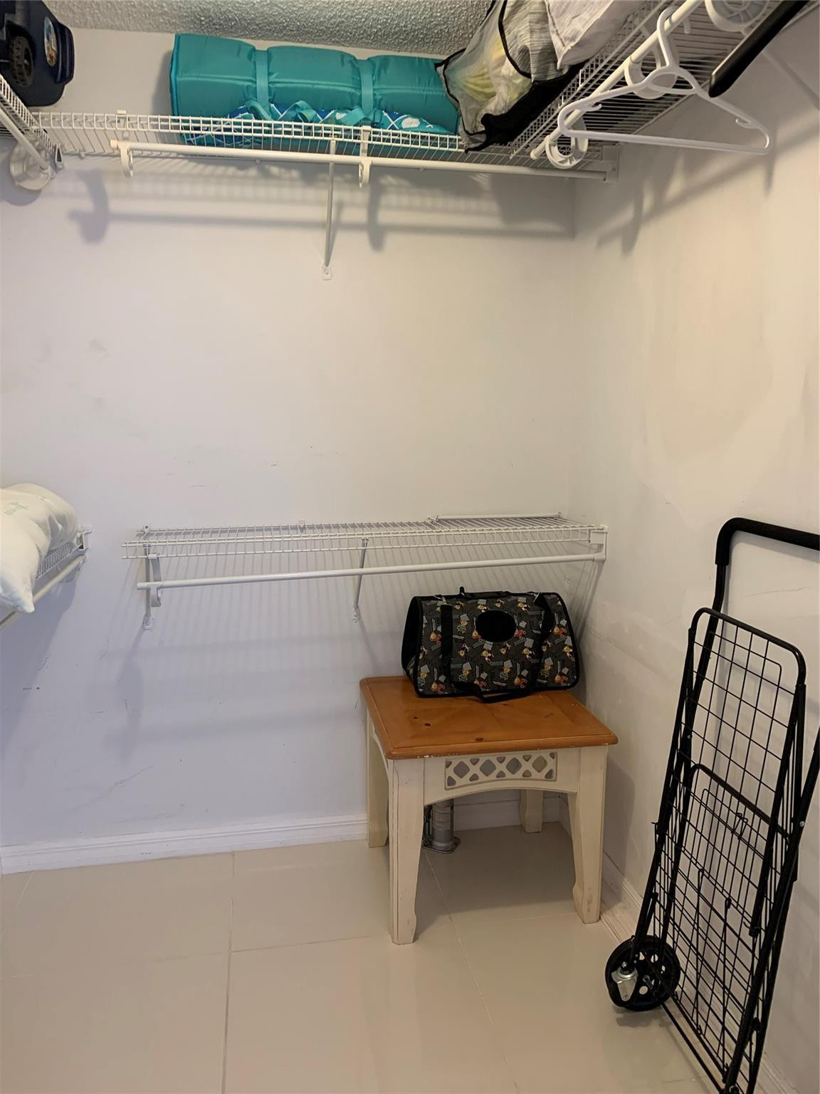 POMPANO BEACH CLUB NORTH CONDO - Residential Lease