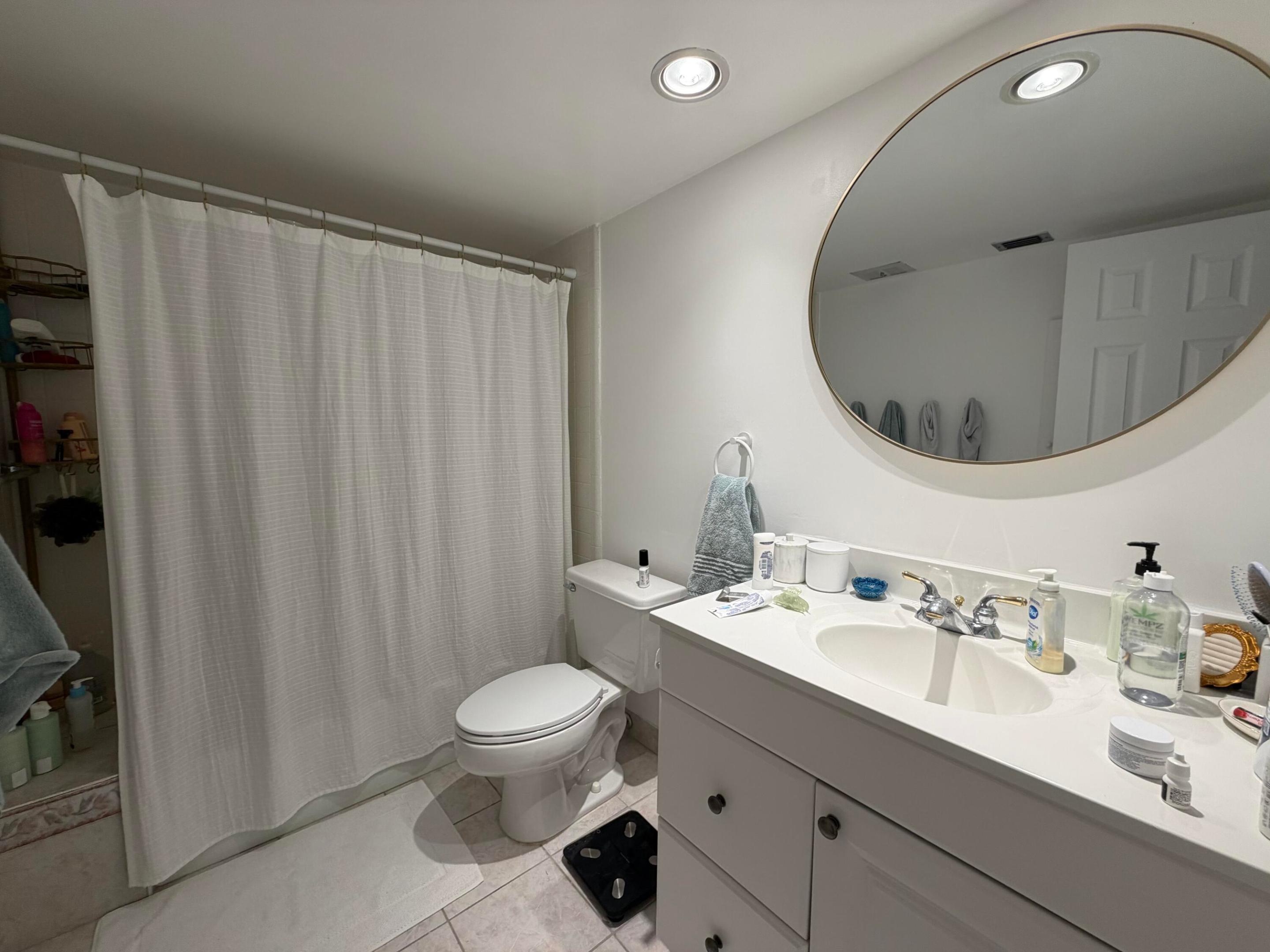 YORKTOWN CONDO - Residential