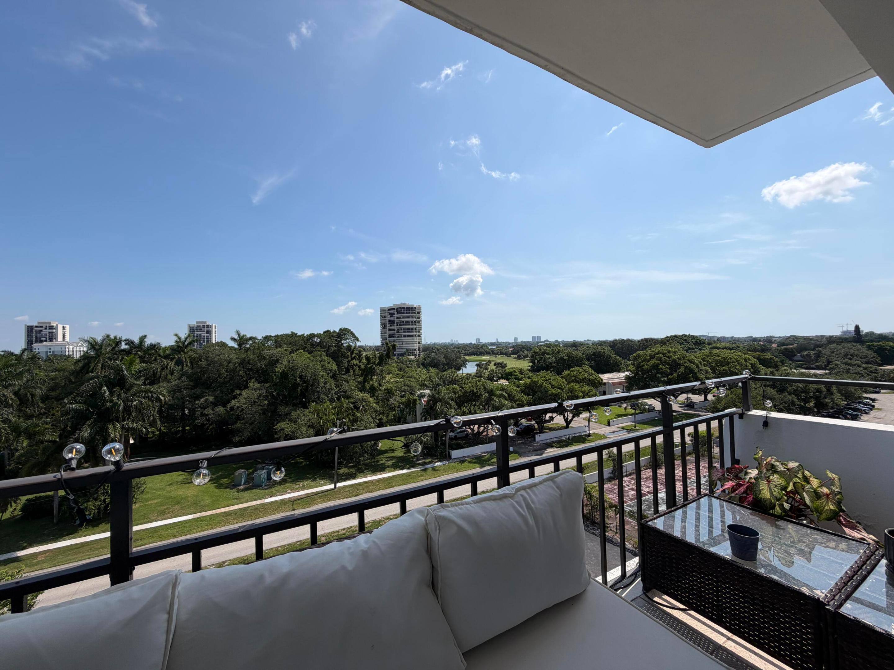 YORKTOWN CONDO - Residential