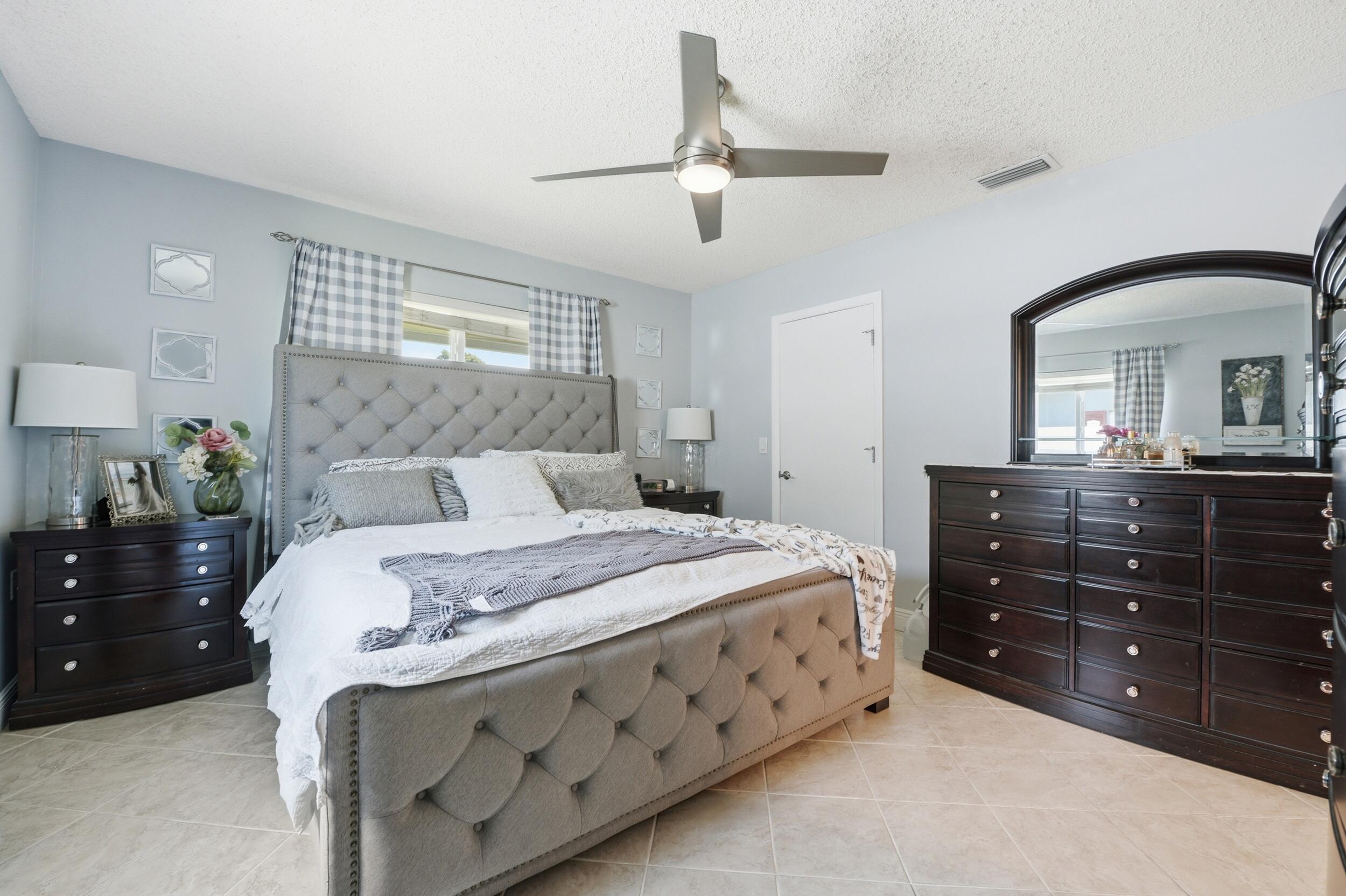 EDGEFIELD 1ST SEC - Residential