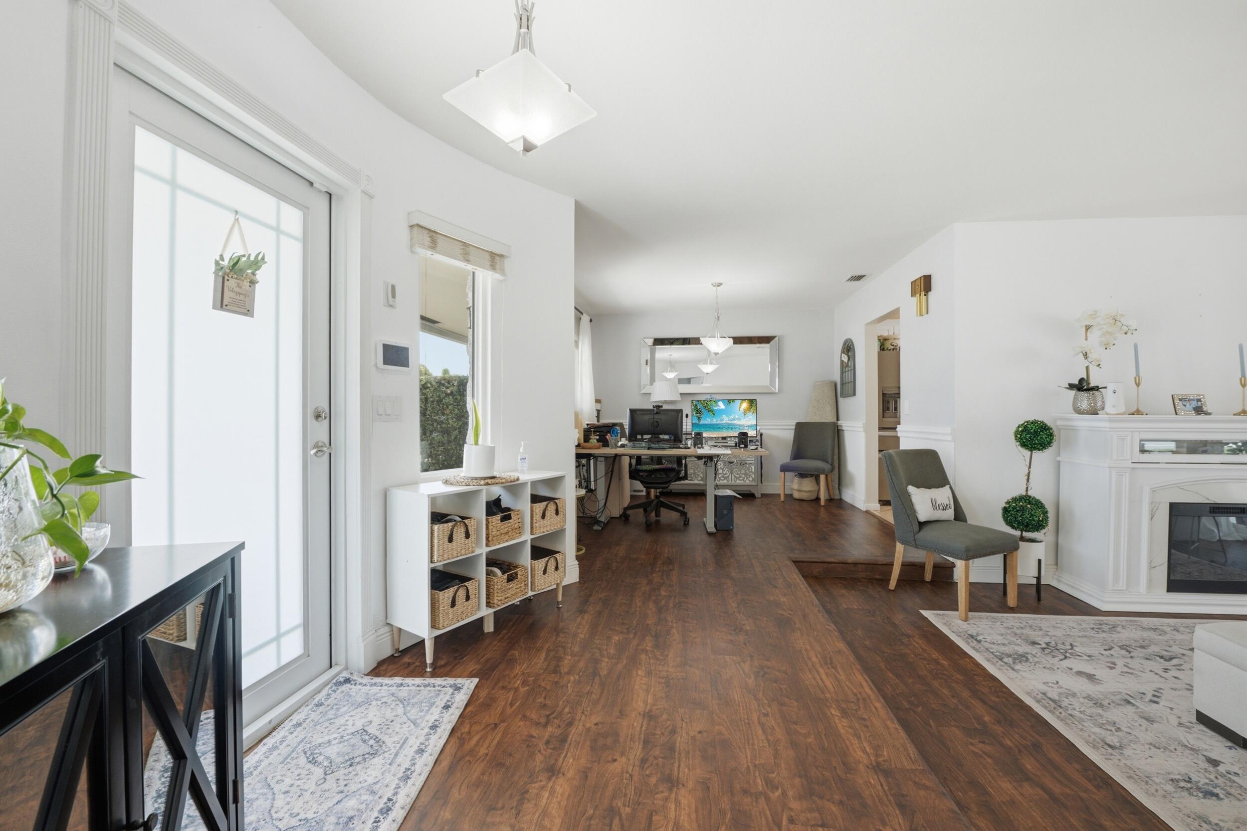 EDGEFIELD 1ST SEC - Residential