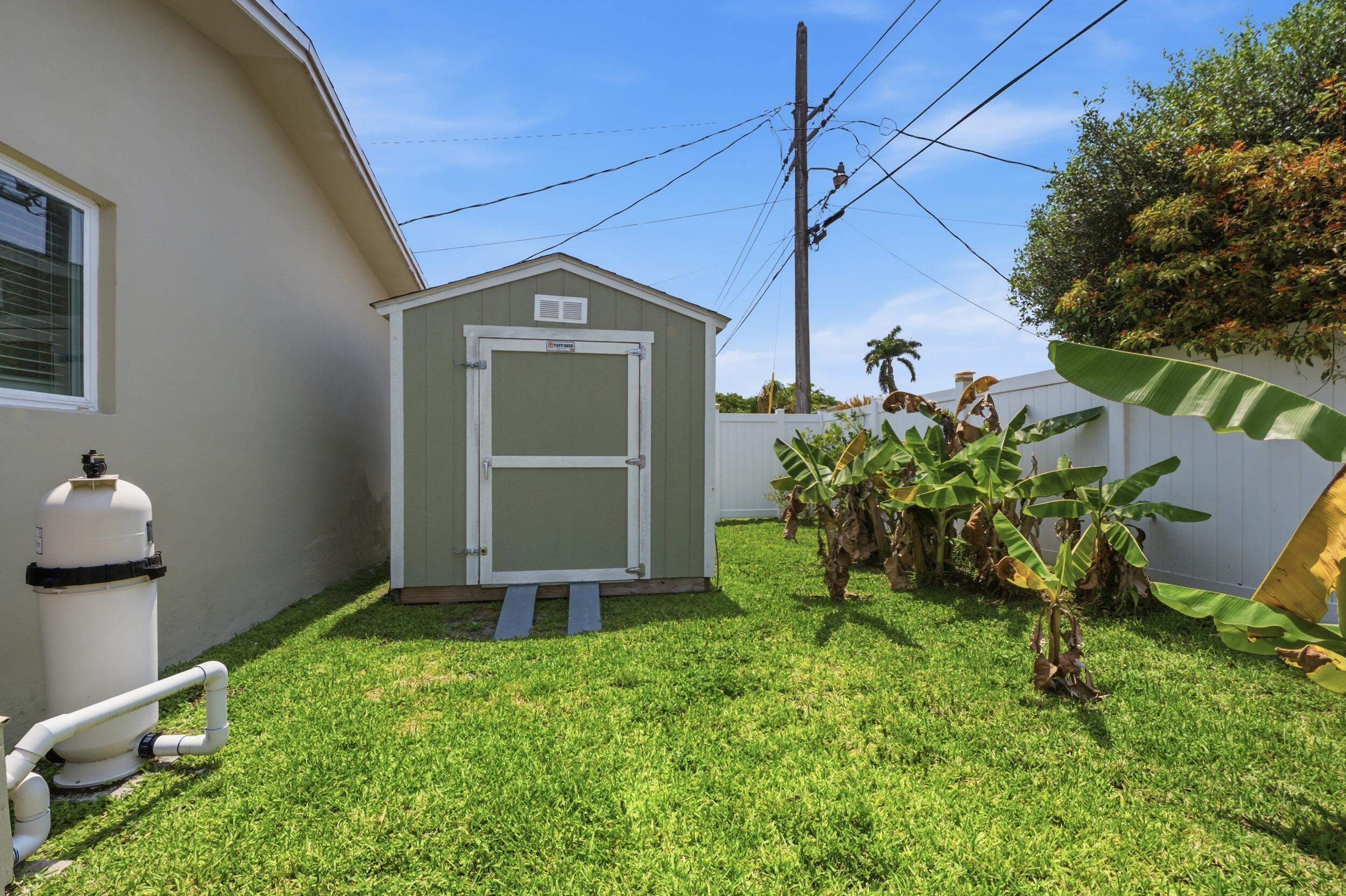 EDGEFIELD 1ST SEC - Residential