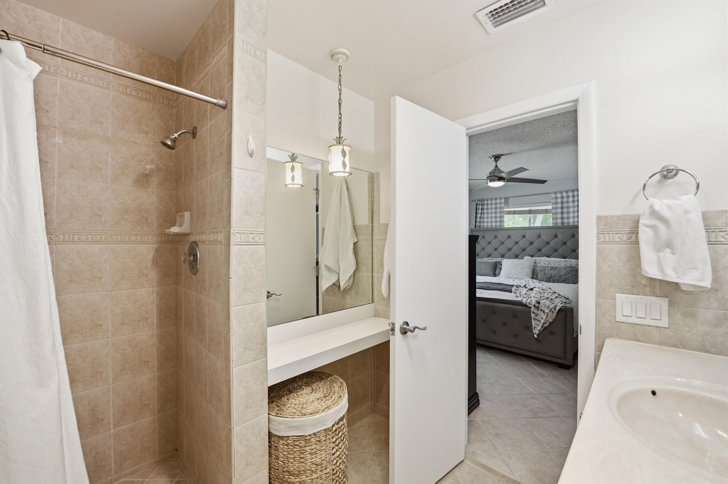 EDGEFIELD 1ST SEC - Residential