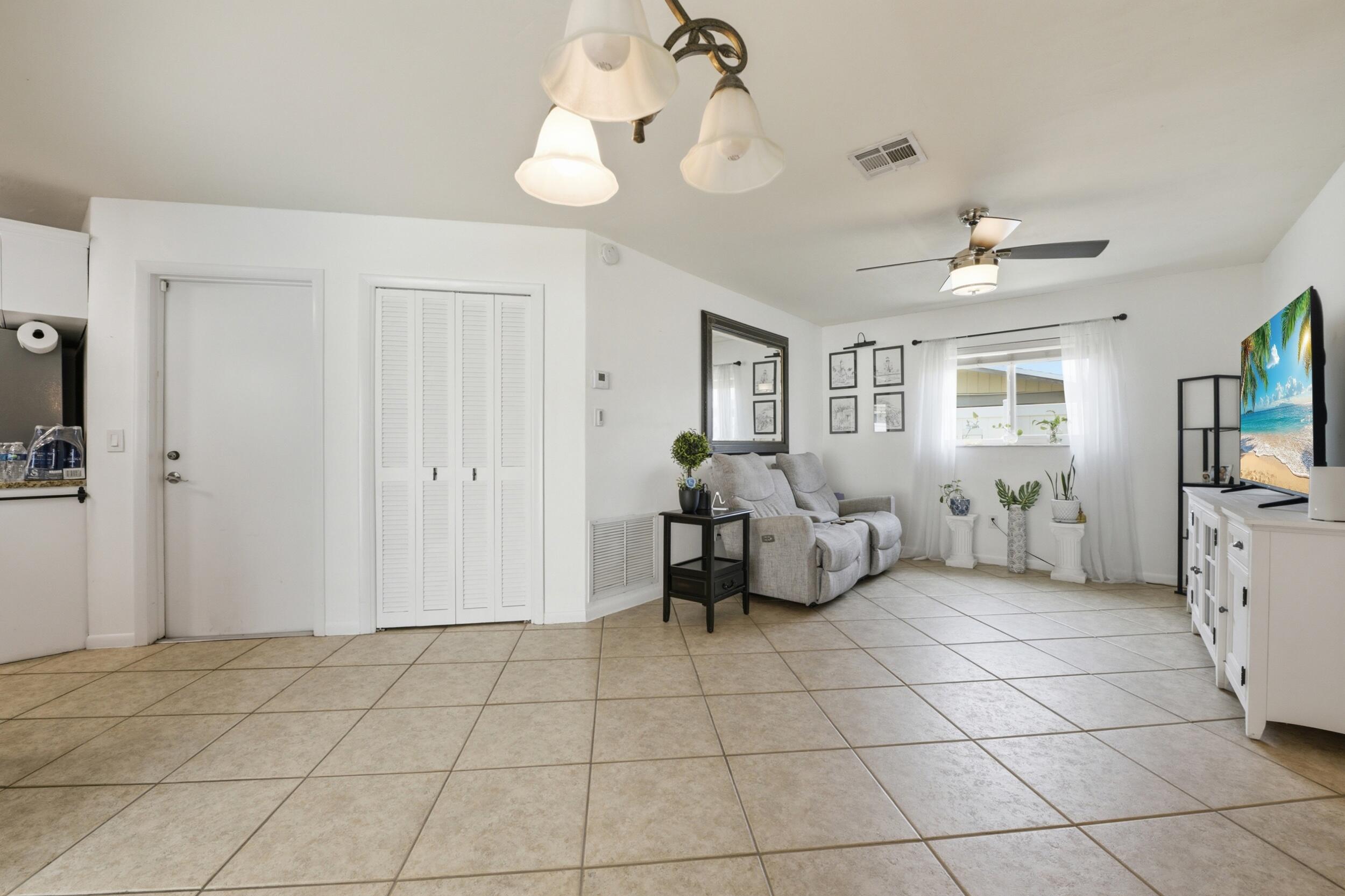 EDGEFIELD 1ST SEC - Residential