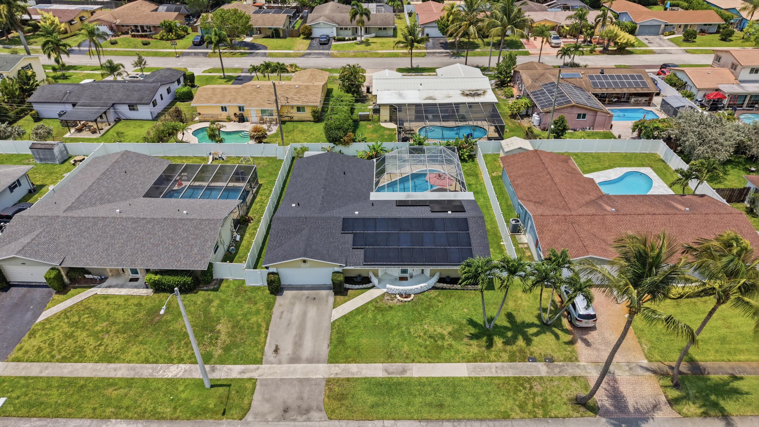 EDGEFIELD 1ST SEC - Residential