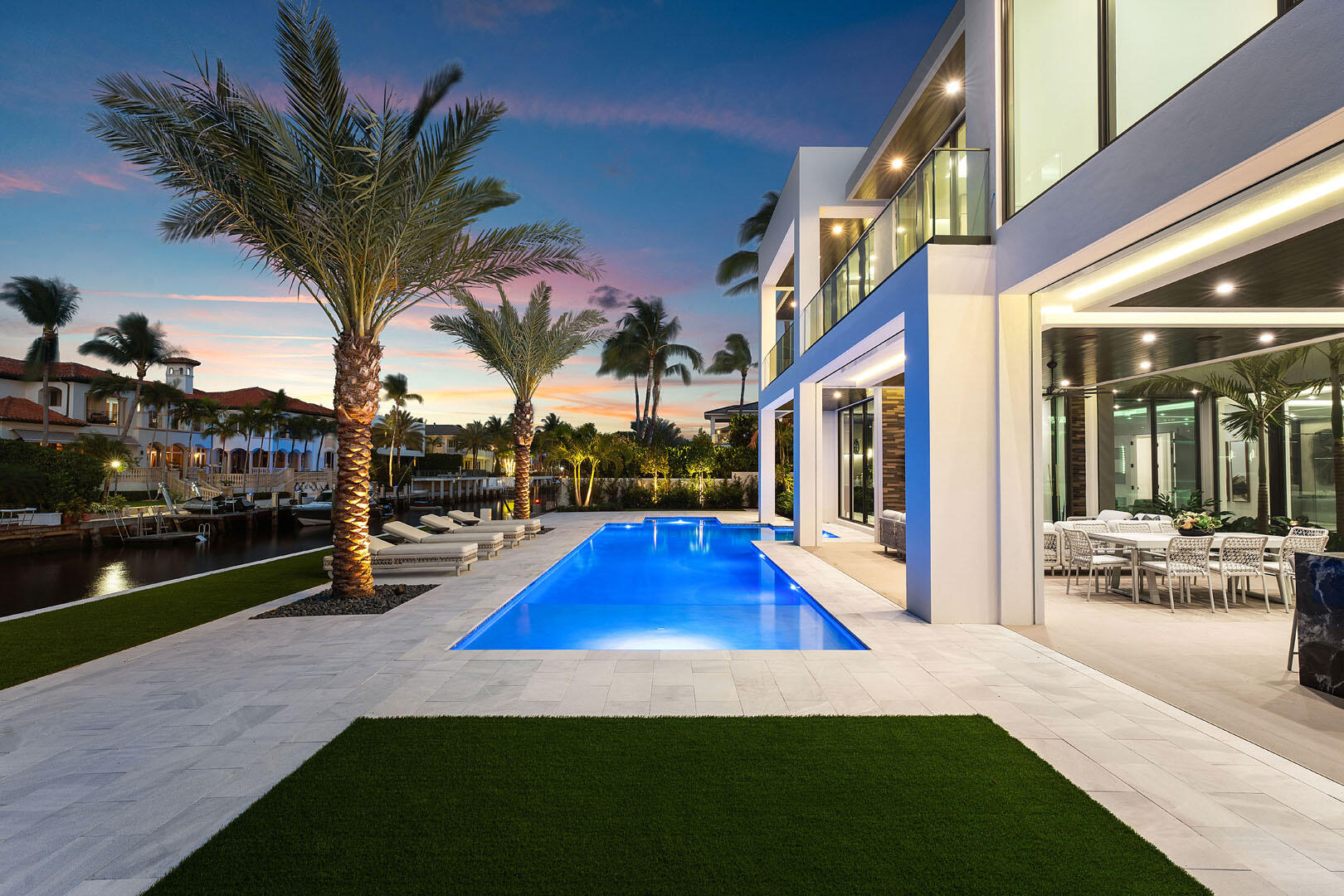 ROYAL PALM YACHT & COUNTRY CLUB - Residential