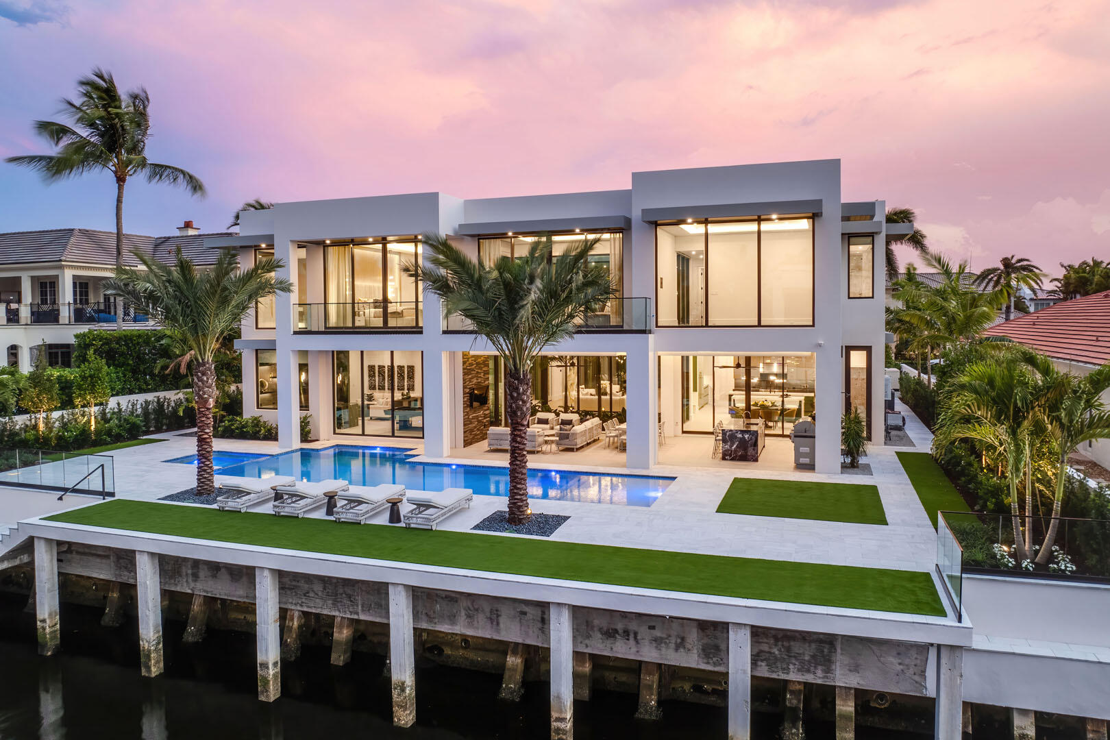 ROYAL PALM YACHT & COUNTRY CLUB - Residential