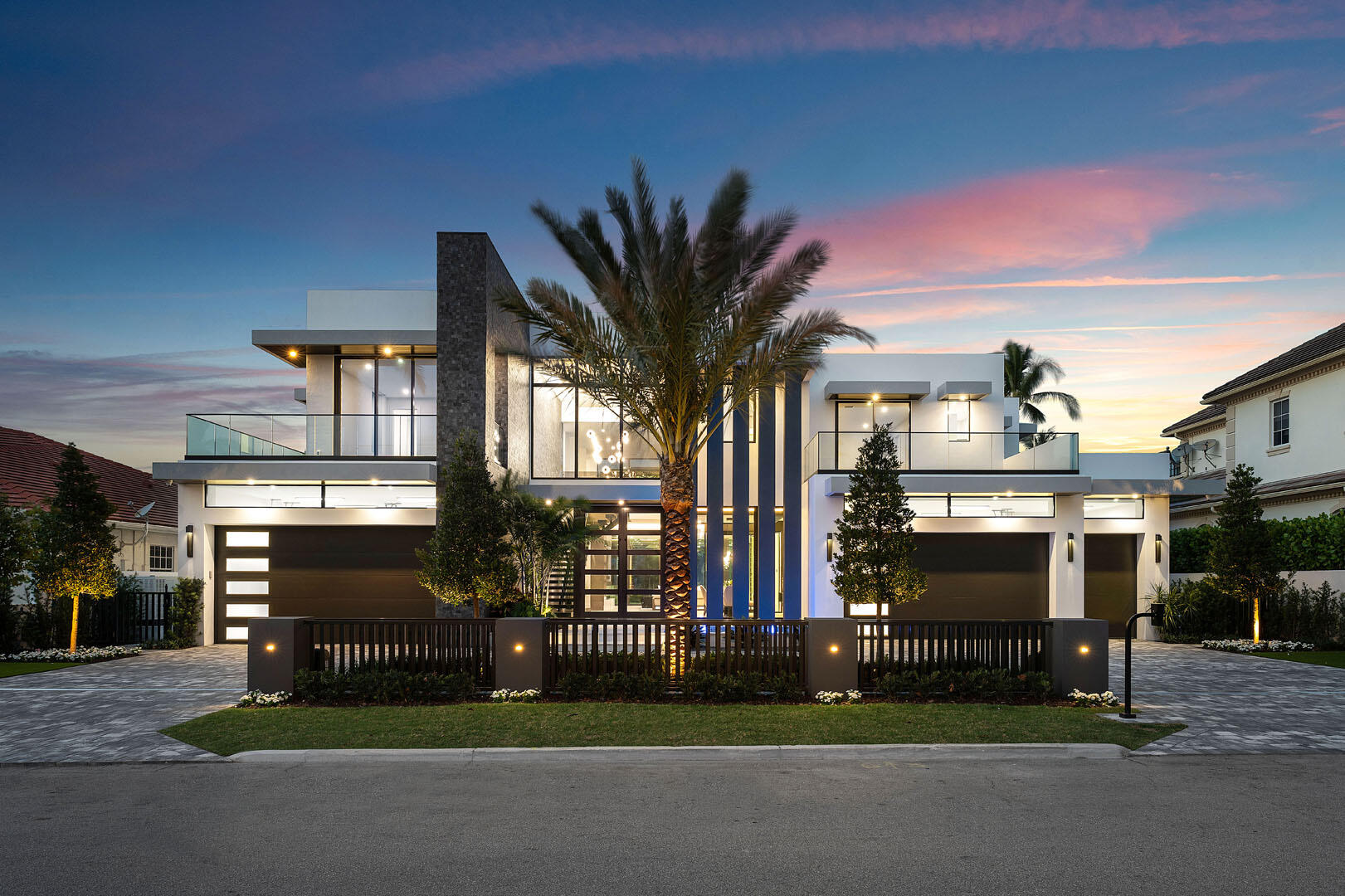 ROYAL PALM YACHT & COUNTRY CLUB - Residential
