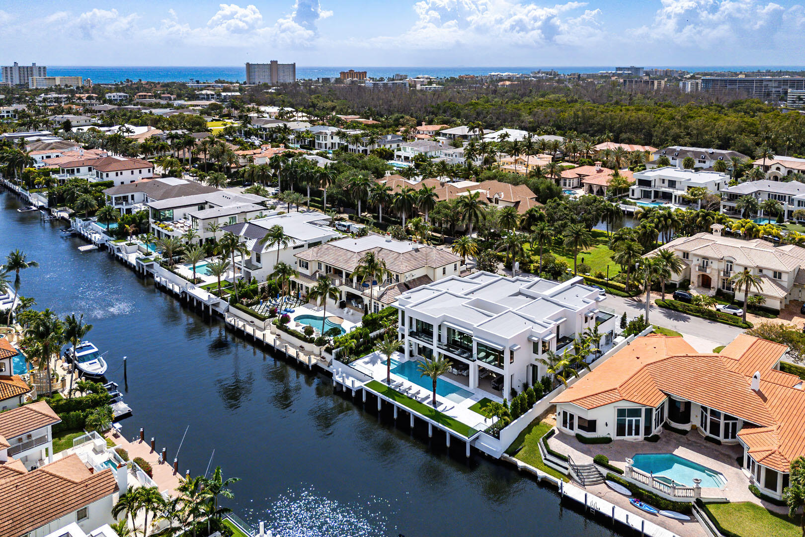 ROYAL PALM YACHT & COUNTRY CLUB - Residential