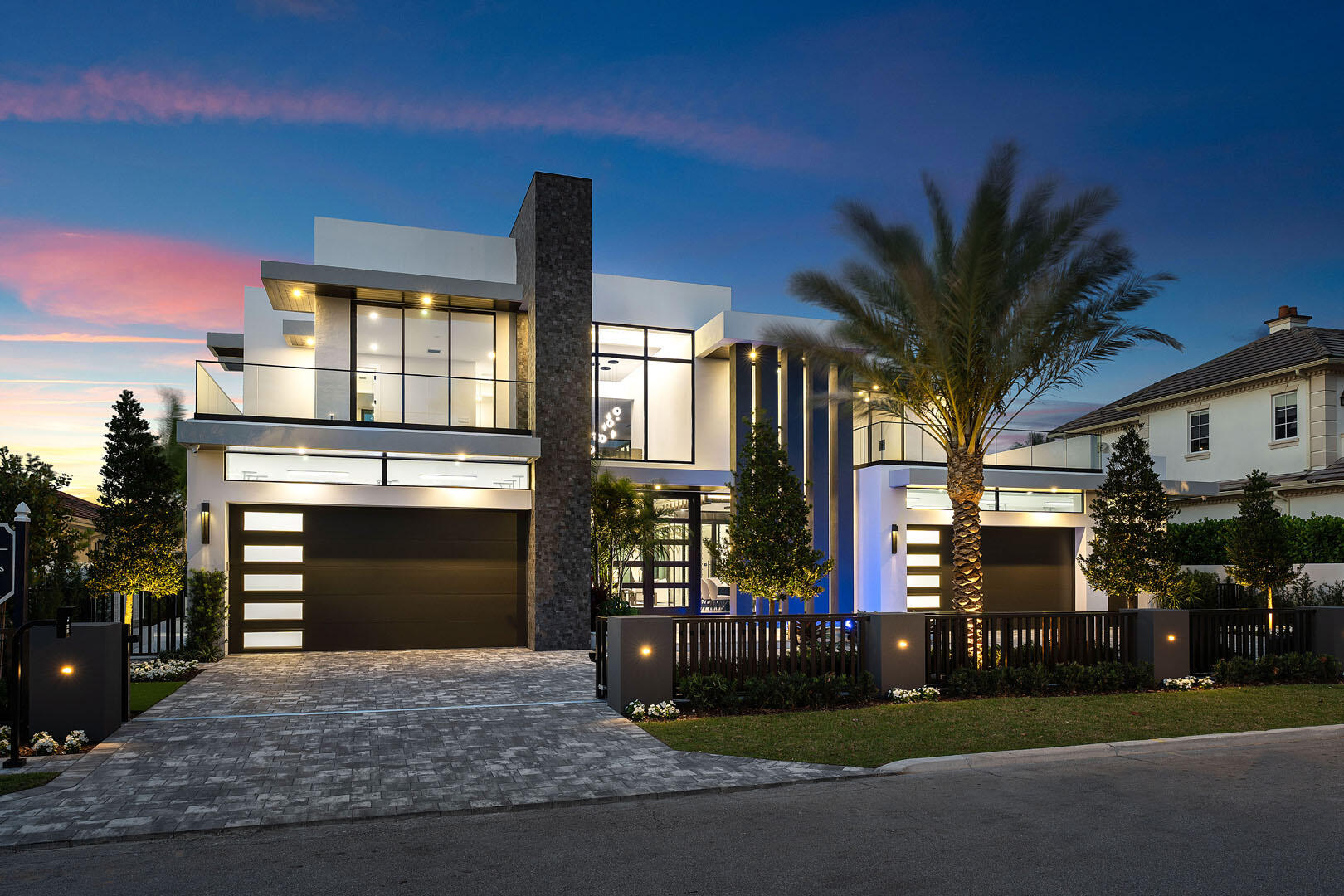 ROYAL PALM YACHT & COUNTRY CLUB - Residential