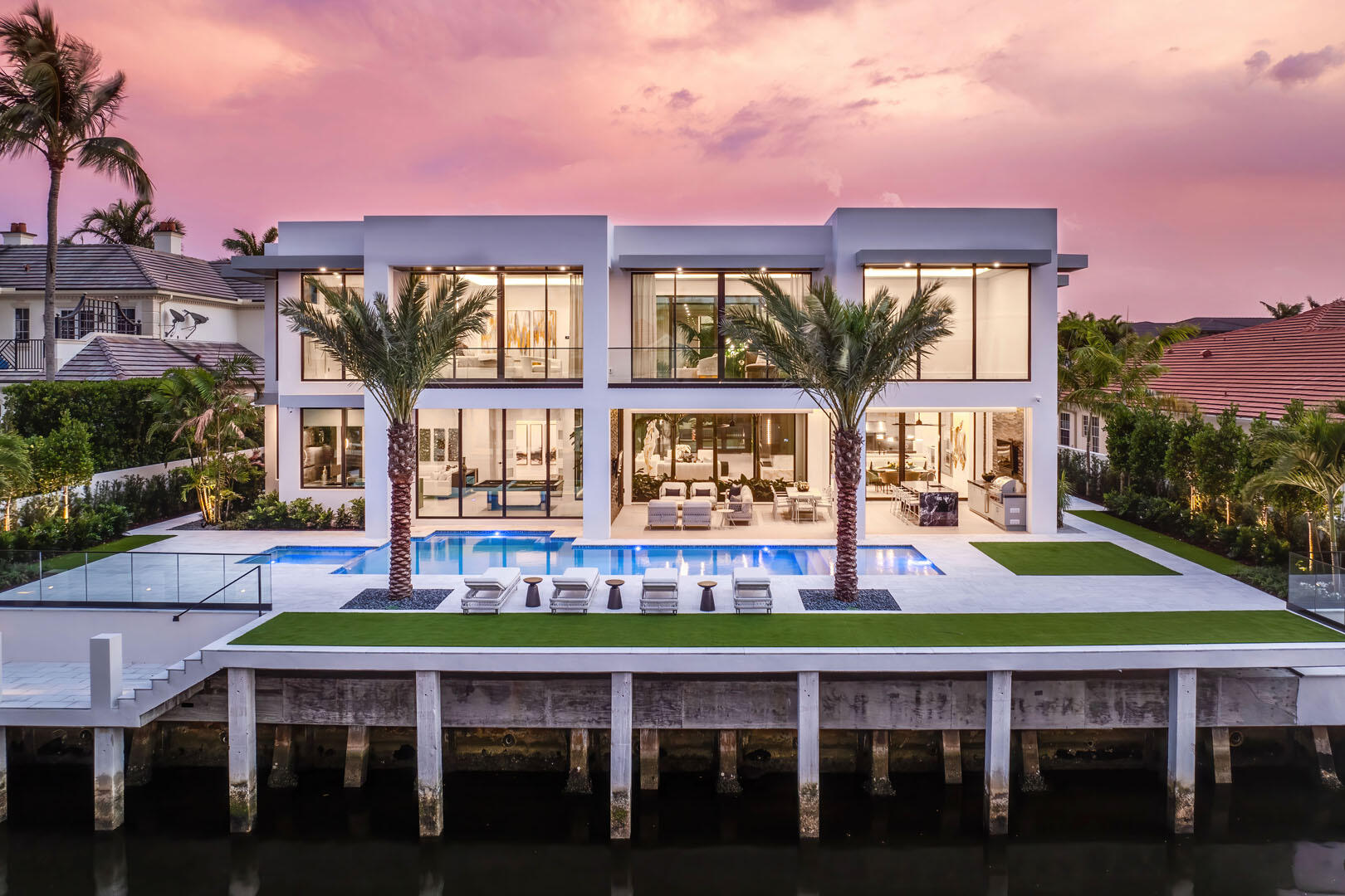 ROYAL PALM YACHT & COUNTRY CLUB - Residential