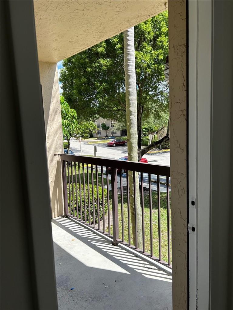 PALM AIRE GARDENS - Residential