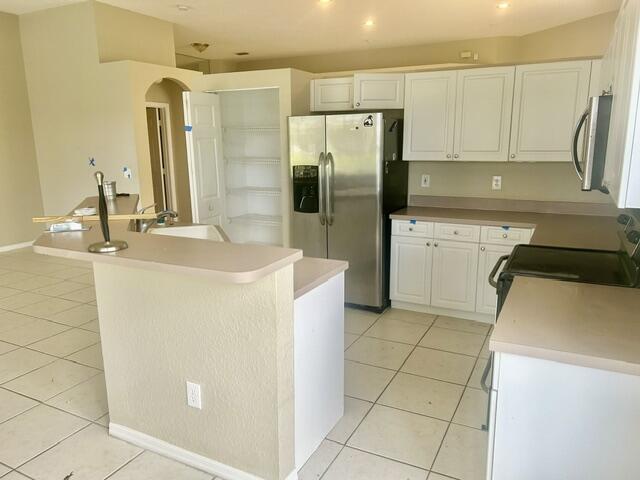 LAKES AT PARKLAND - Residential