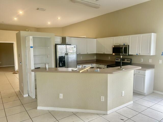 LAKES AT PARKLAND - Residential