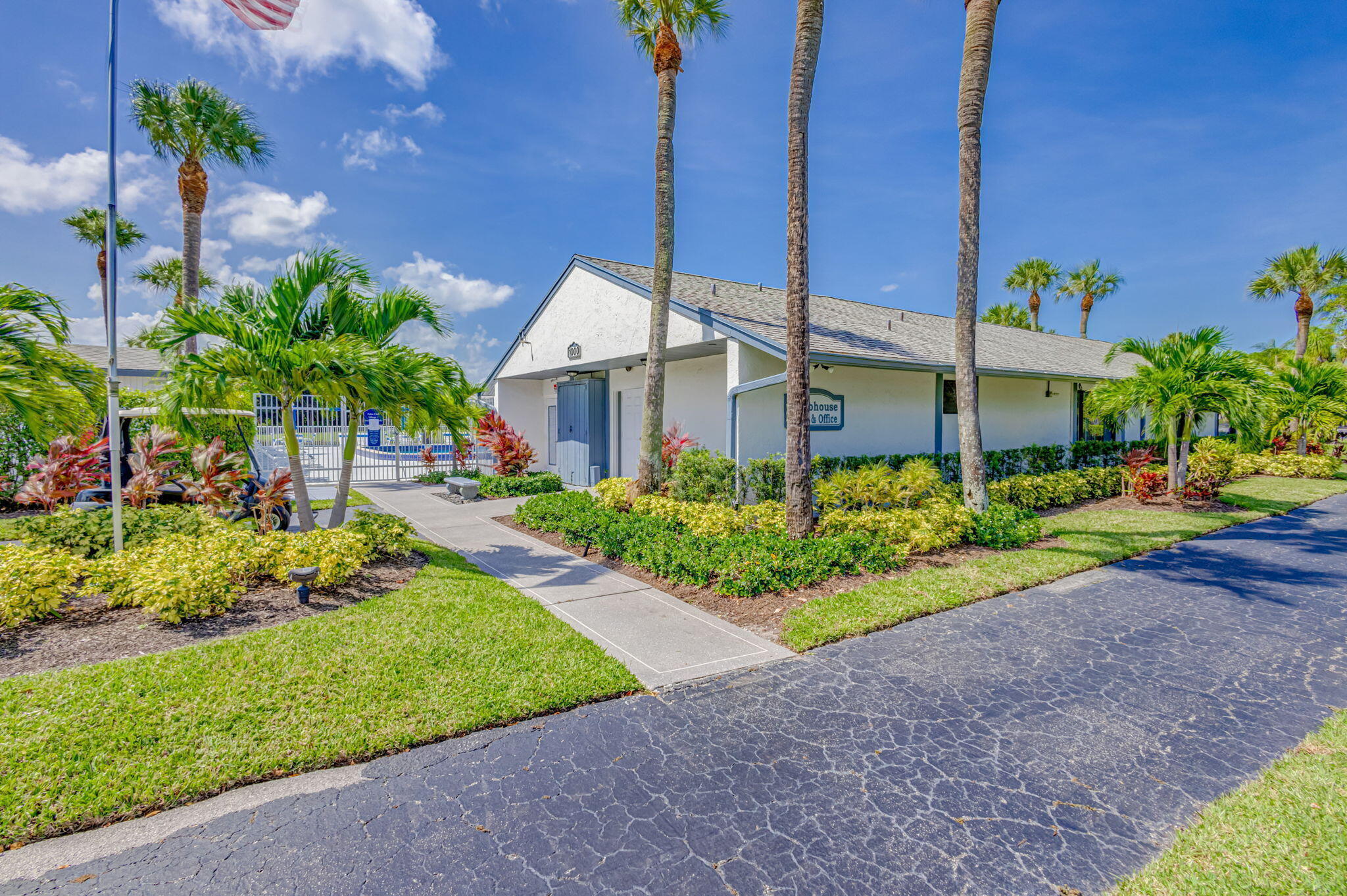 PALM CLUB VILLAGE I CONDO - Residential