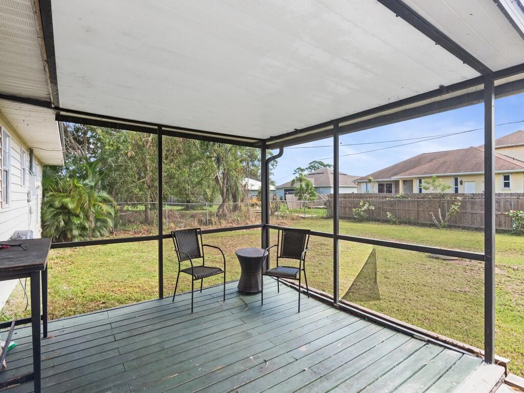 PORT ST LUCIE SECTION 3 - Residential