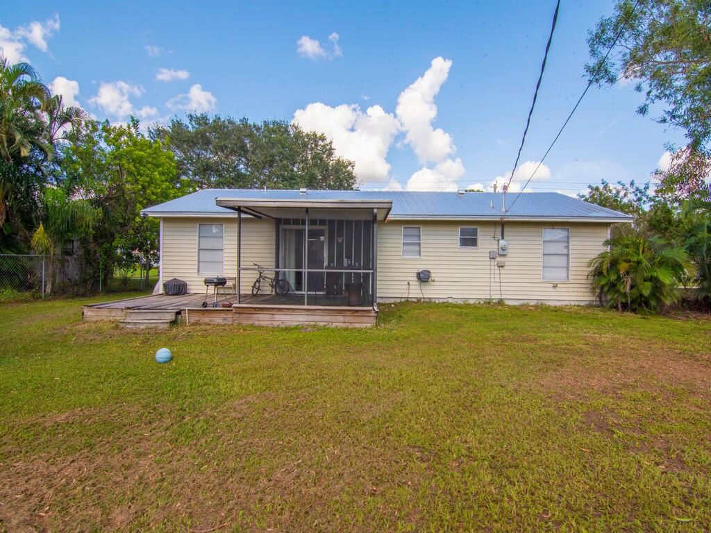 PORT ST LUCIE SECTION 3 - Residential