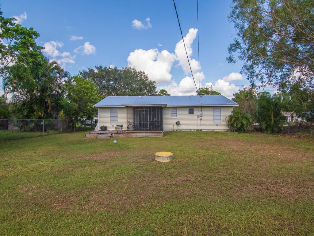 PORT ST LUCIE SECTION 3 - Residential