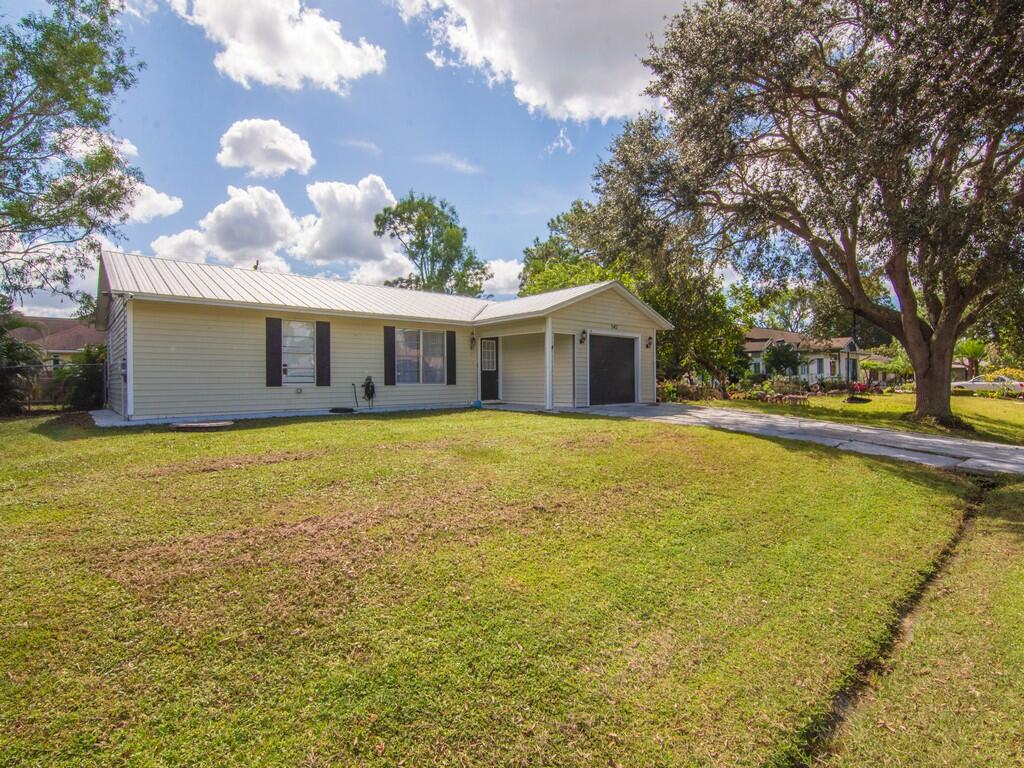 PORT ST LUCIE SECTION 3 - Residential