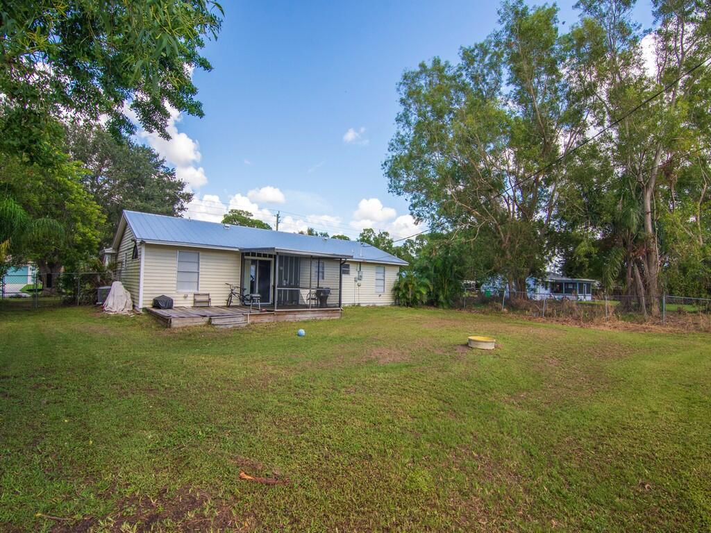 PORT ST LUCIE SECTION 3 - Residential