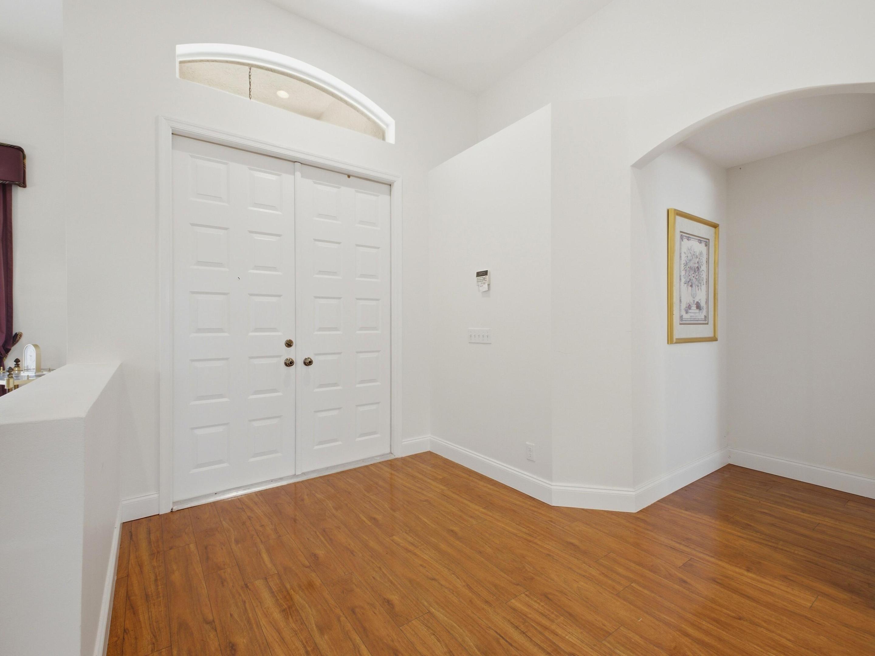 REGENCY LAKE ESTATES - Residential Lease
