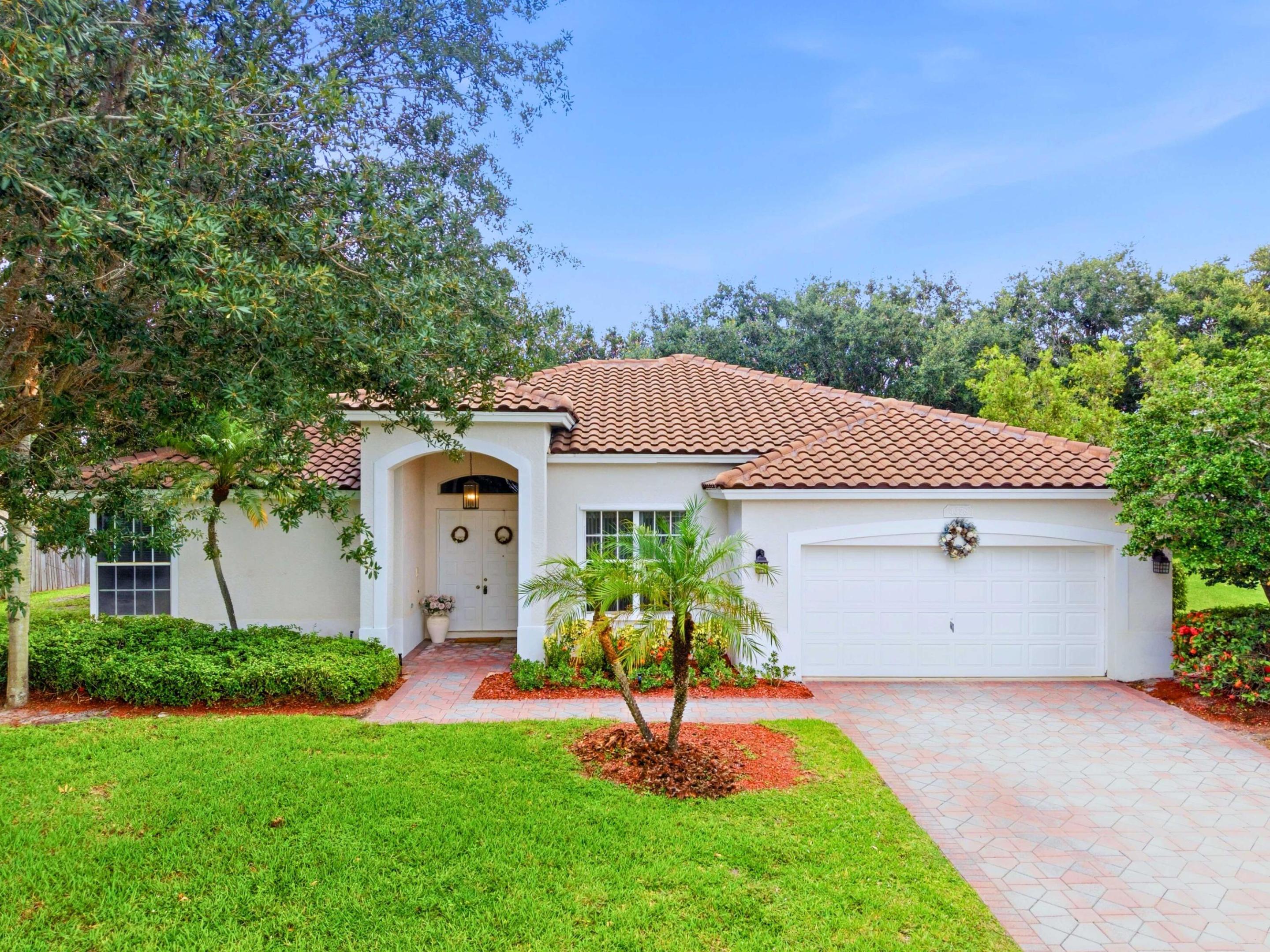 REGENCY LAKE ESTATES - Residential Lease
