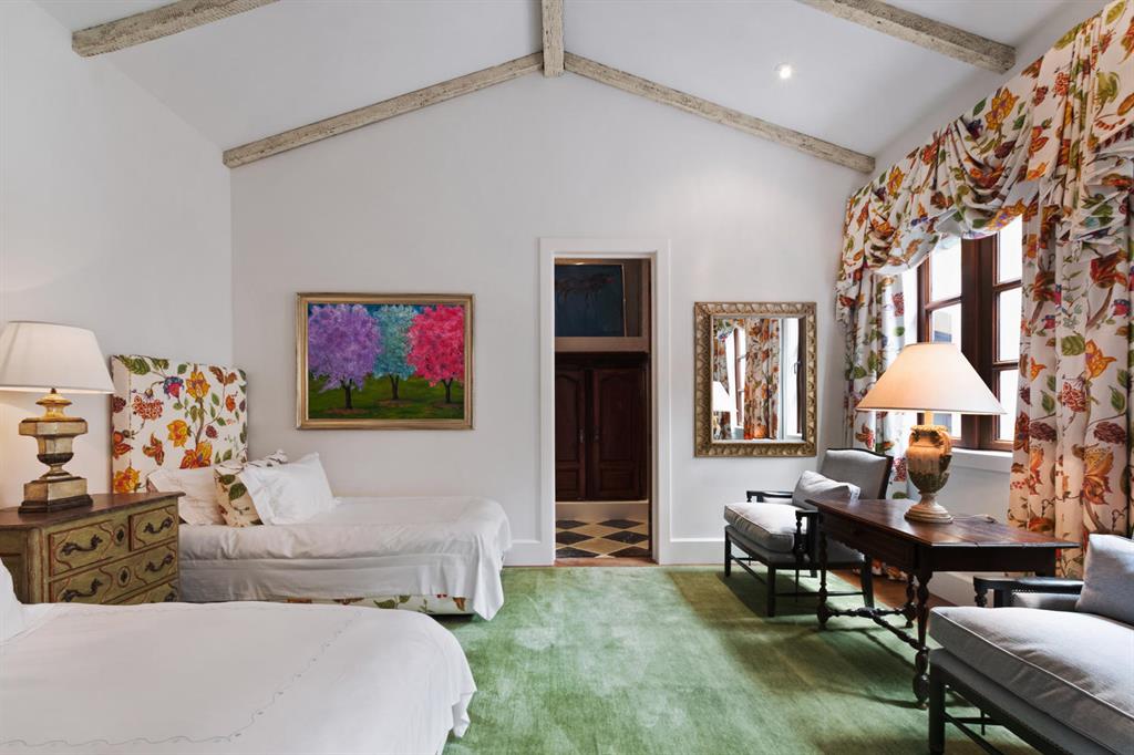 BRIDLE PATH OF P B POLO & COUNTRY CLUB - Residential