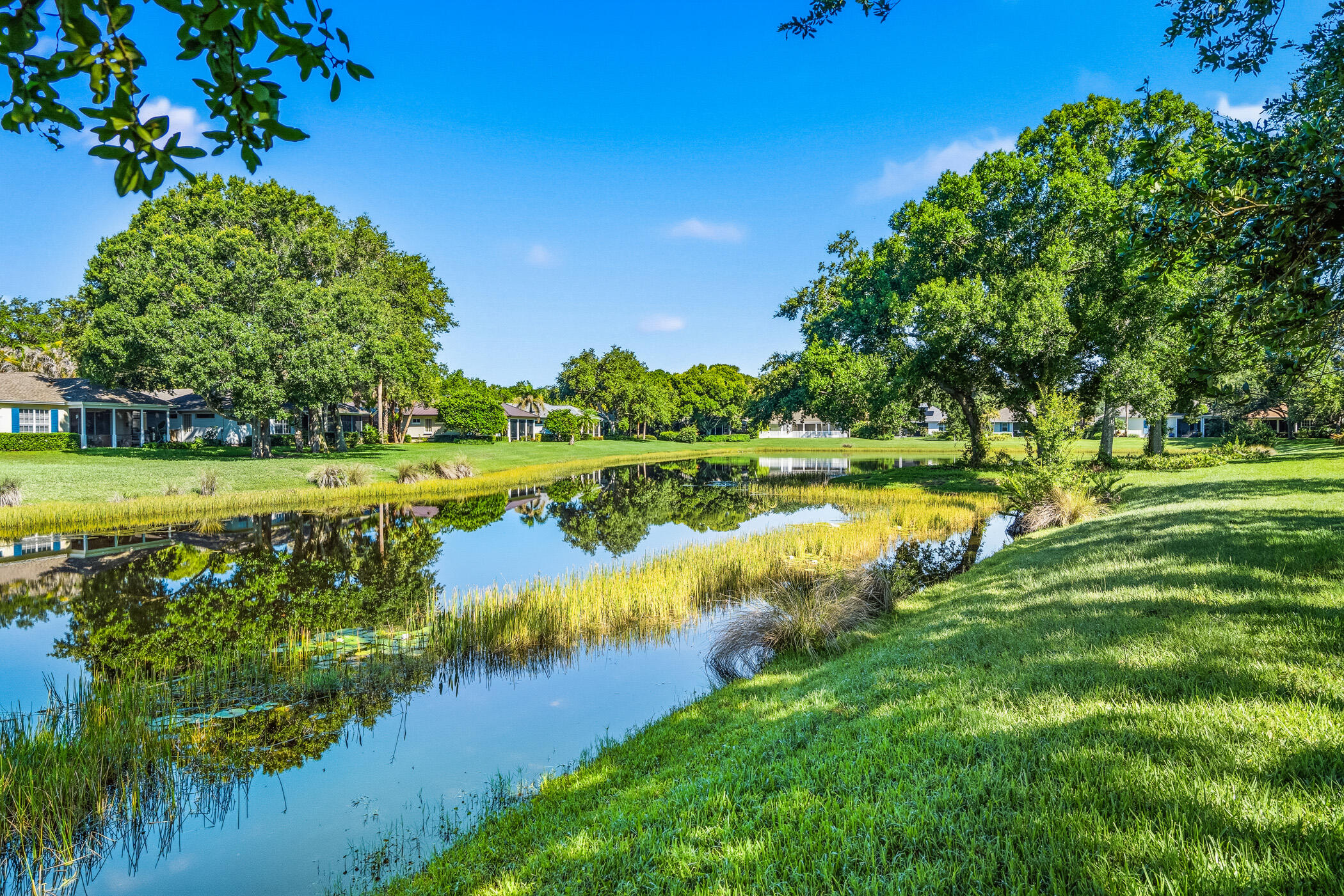 INDIAN RIVER CLUB PLAT NO 7 OAK HAMMOCK - Residential