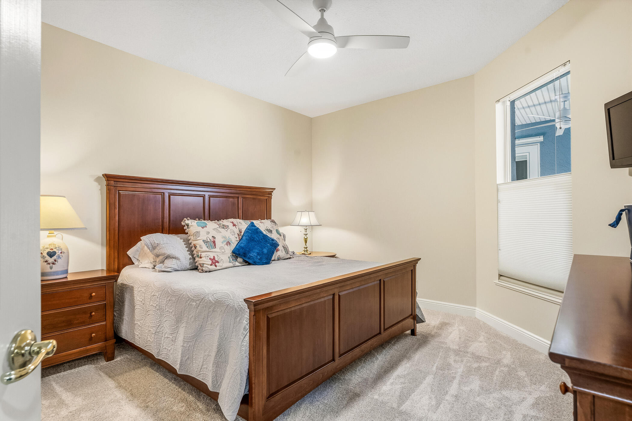INDIAN RIVER CLUB PLAT NO 7 OAK HAMMOCK - Residential