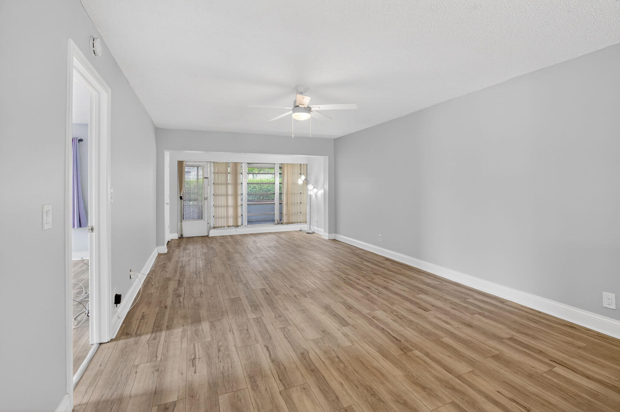 PINES OF DELRAY CONDO - Residential Lease