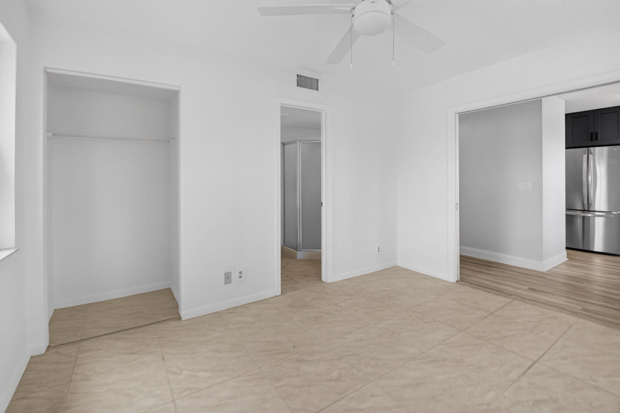 PINES OF DELRAY CONDO - Residential Lease