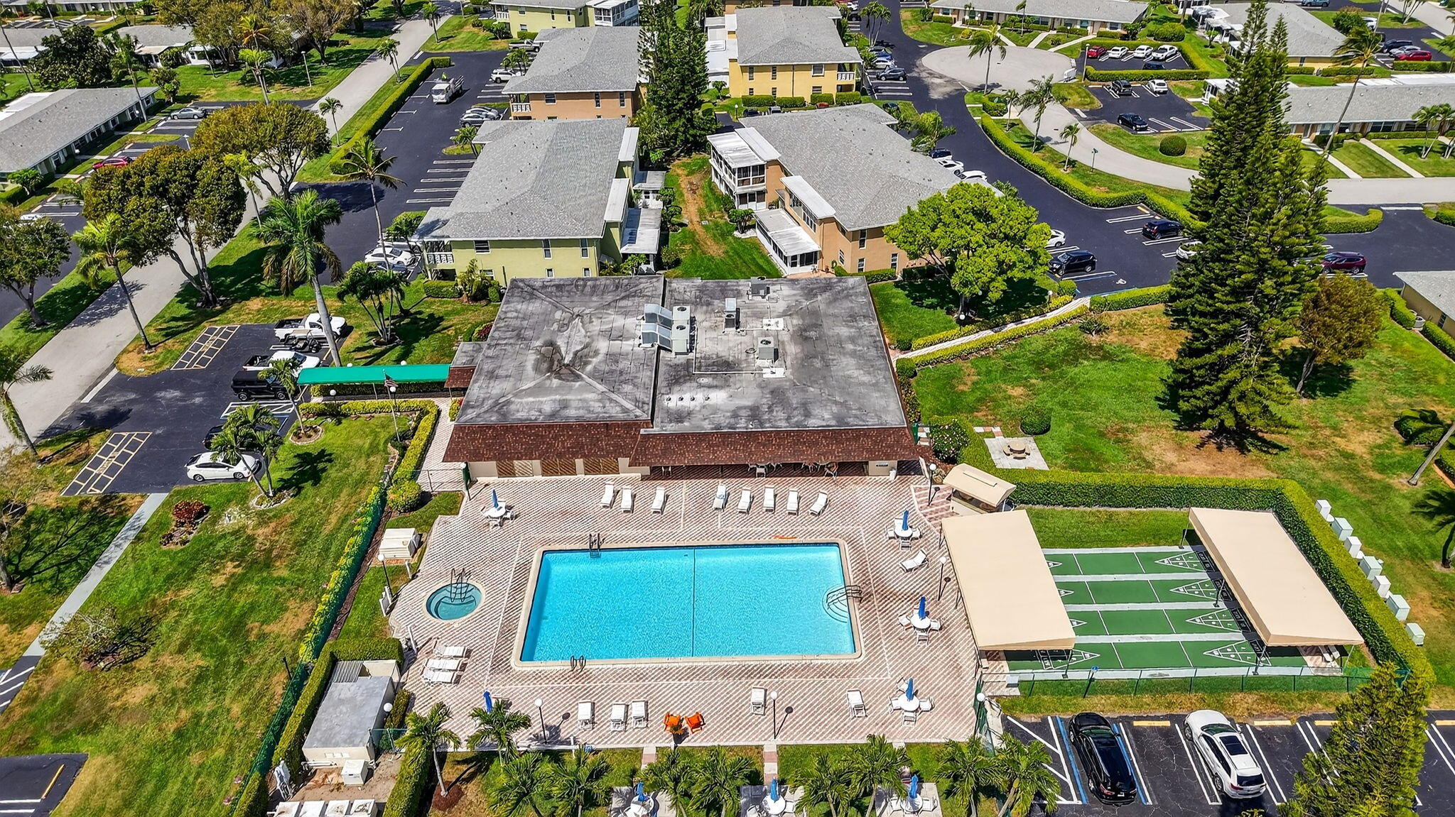 PINES OF DELRAY CONDO - Residential Lease