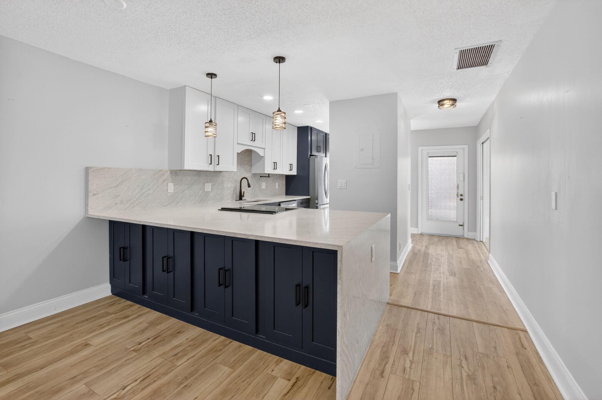 PINES OF DELRAY CONDO - Residential Lease