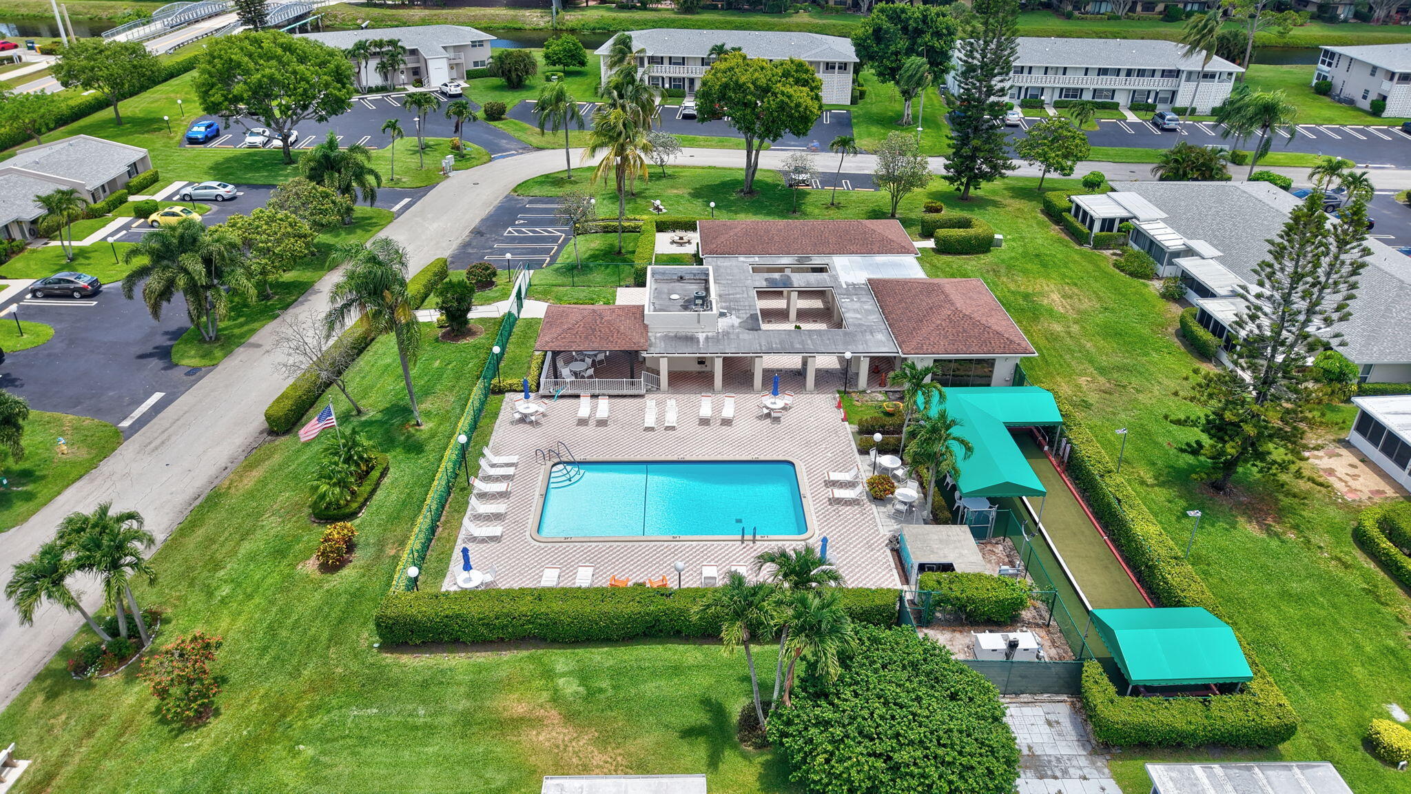 PINES OF DELRAY CONDO - Residential Lease