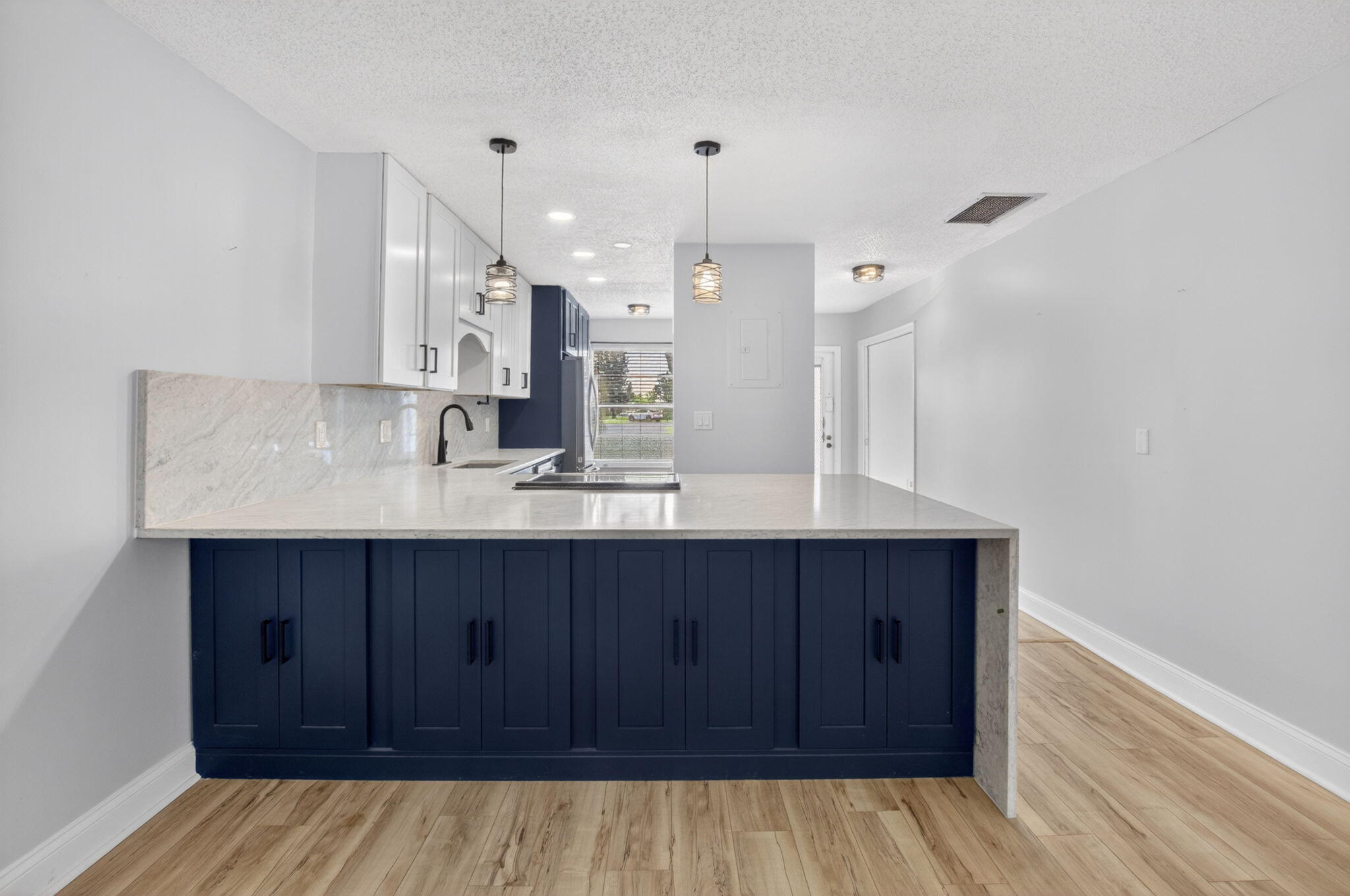 PINES OF DELRAY CONDO - Residential Lease
