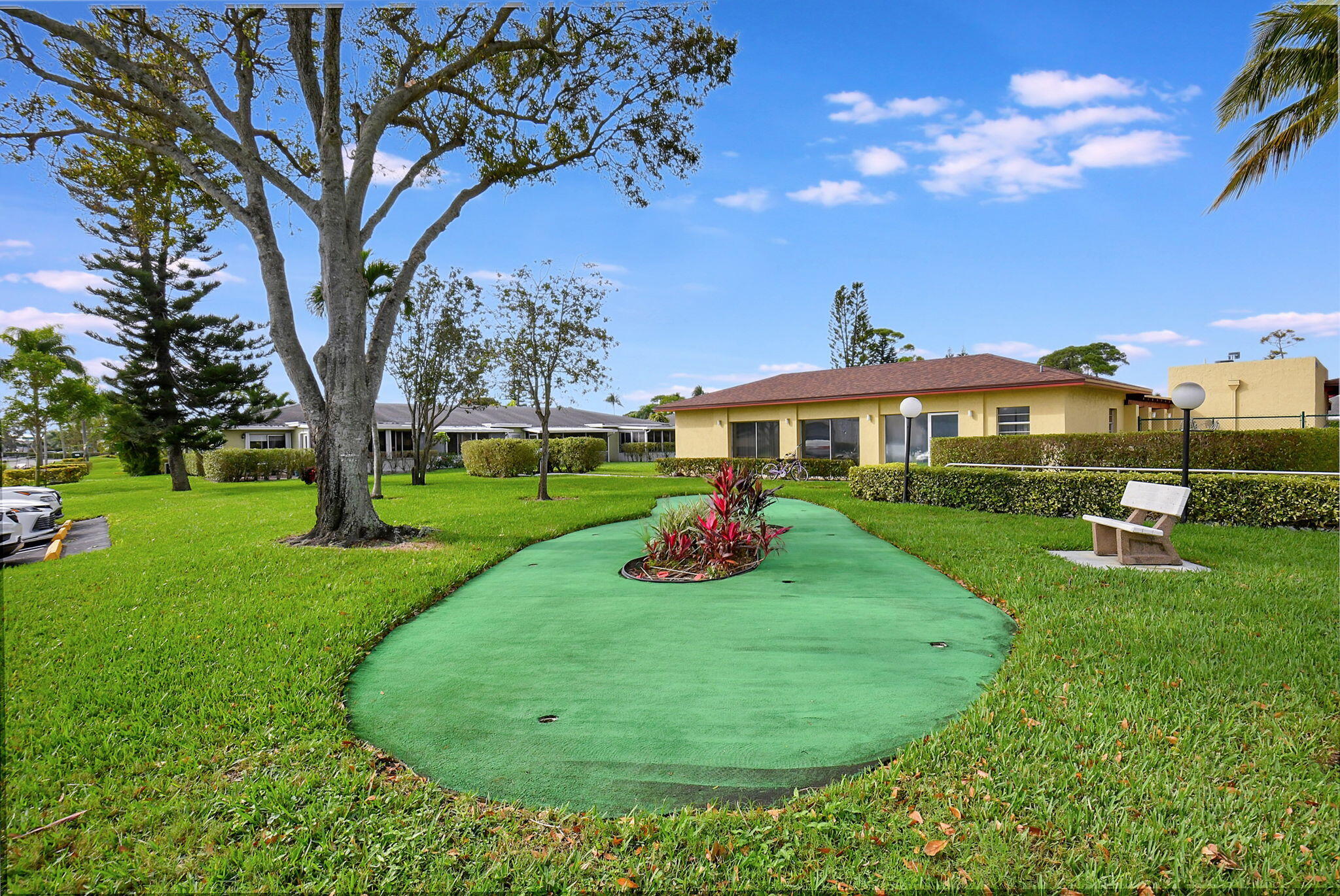 PINES OF DELRAY CONDO - Residential Lease