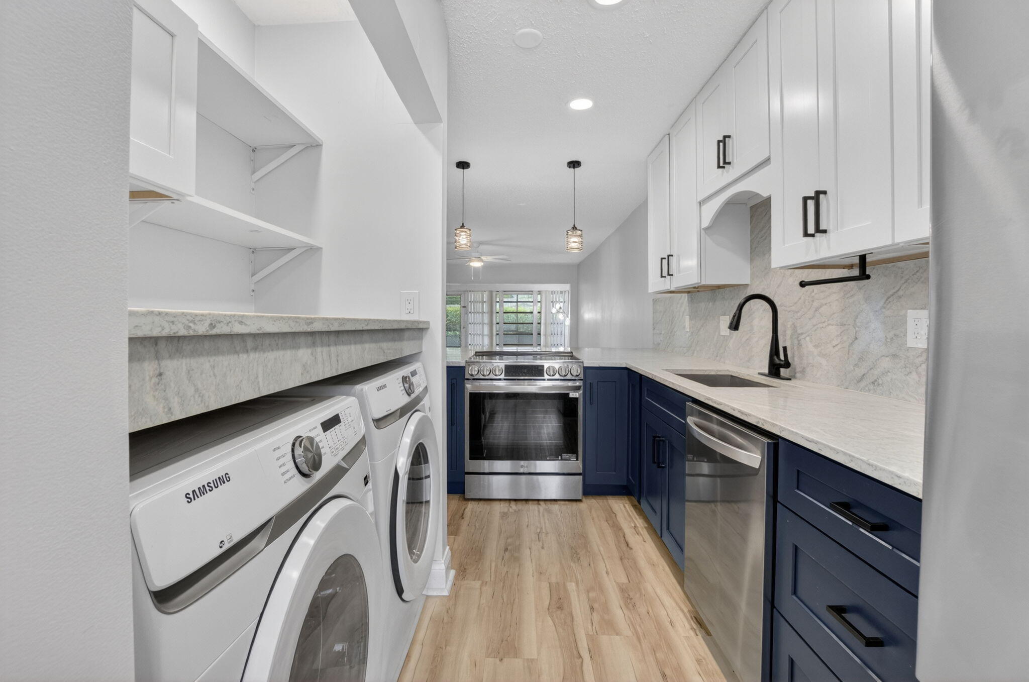 PINES OF DELRAY CONDO - Residential Lease