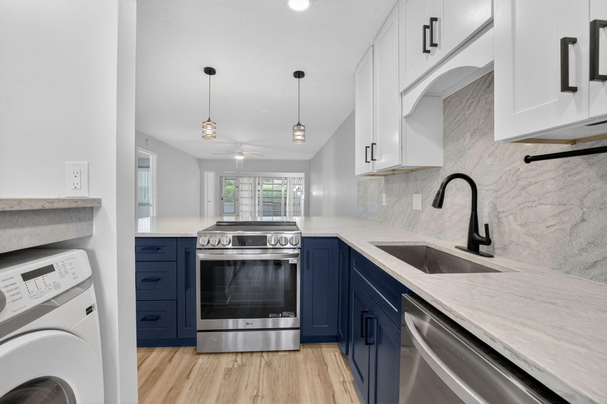 PINES OF DELRAY CONDO - Residential Lease